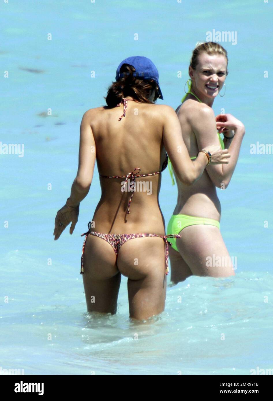Irina Shayk looks bikini hot as she spends another day on Miami Beach, FL,  24th March 2012 Stock Photo - Alamy