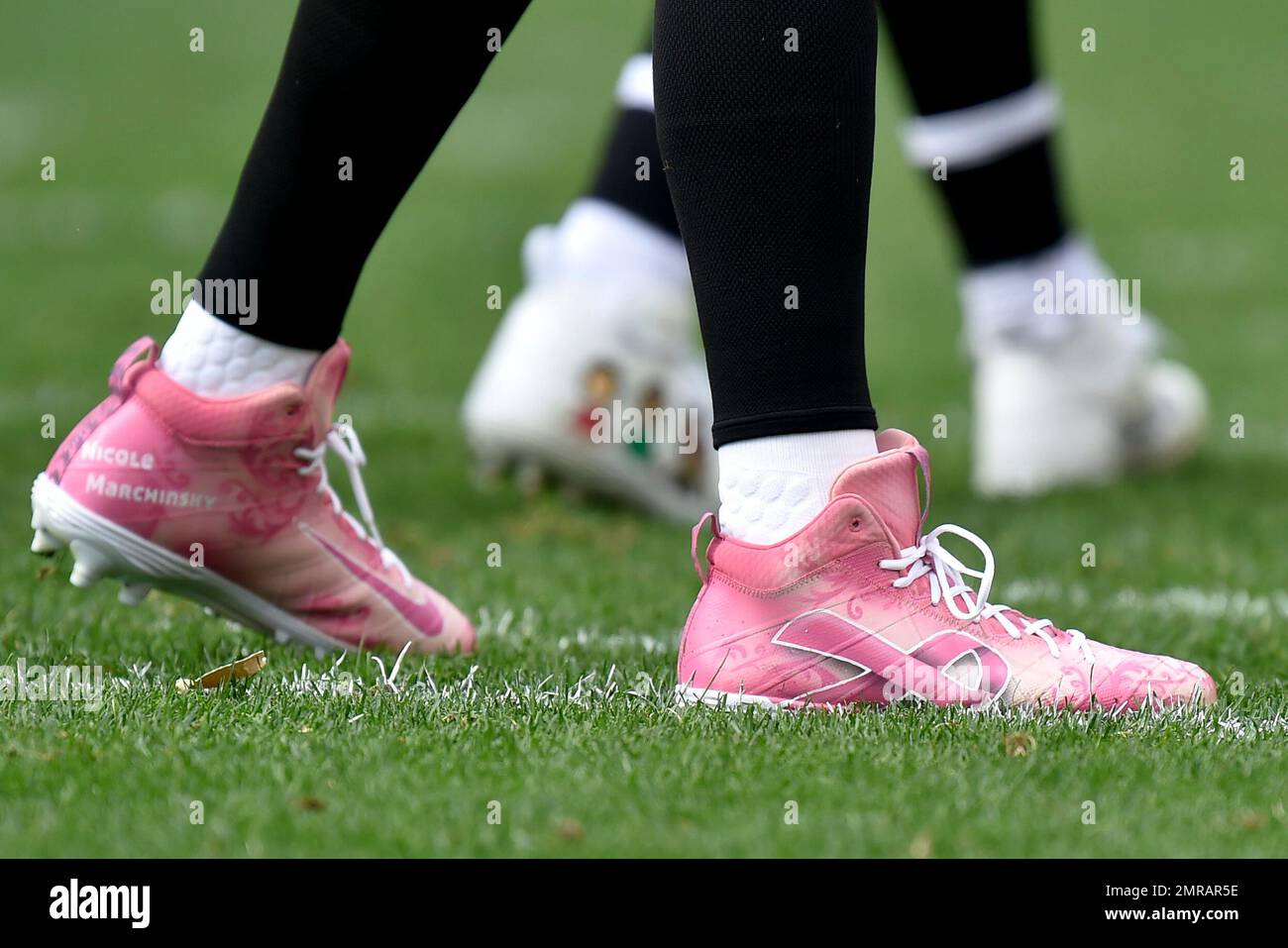 Ben roethlisberger pink jersey hotsell