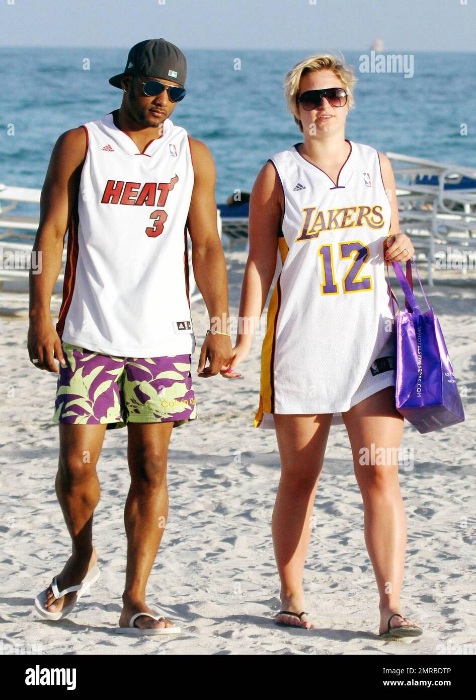 La lakers shorts hi-res stock photography and images - Alamy