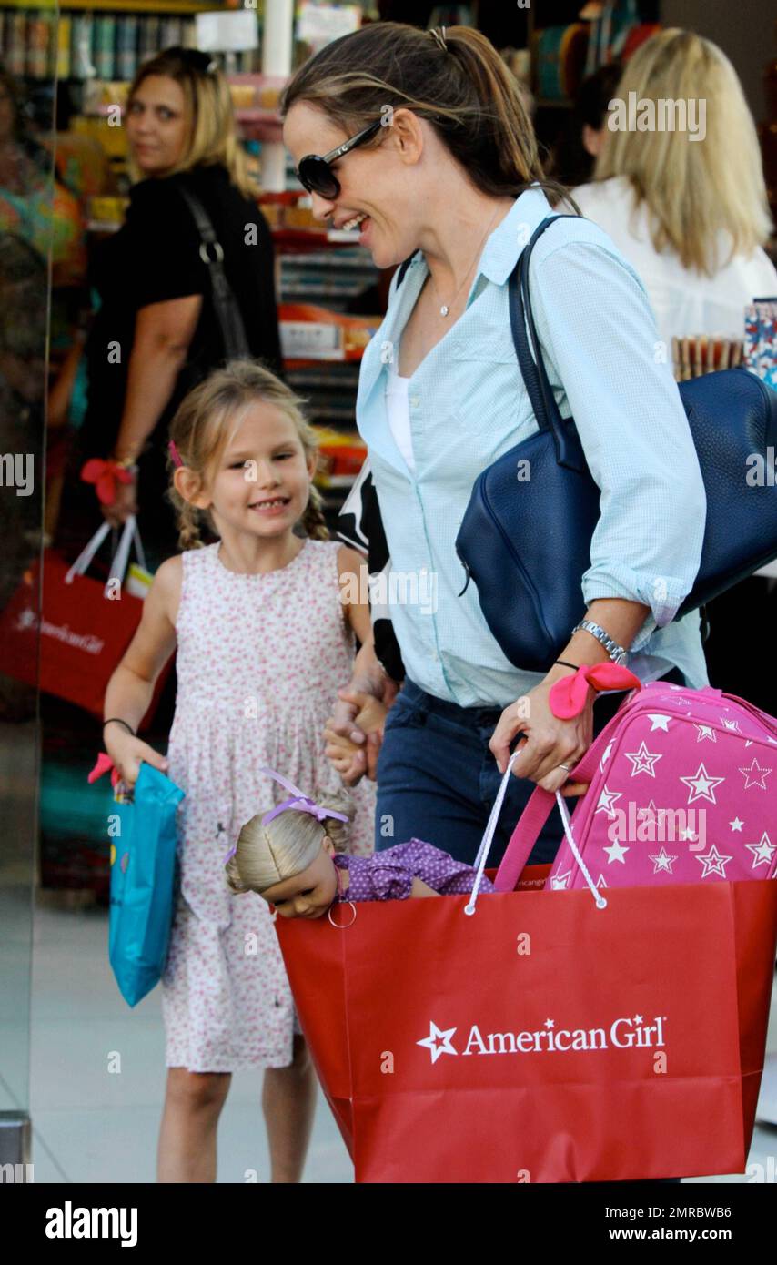 Actress Jennifer Garner gets in a day of shopping at The Grove with