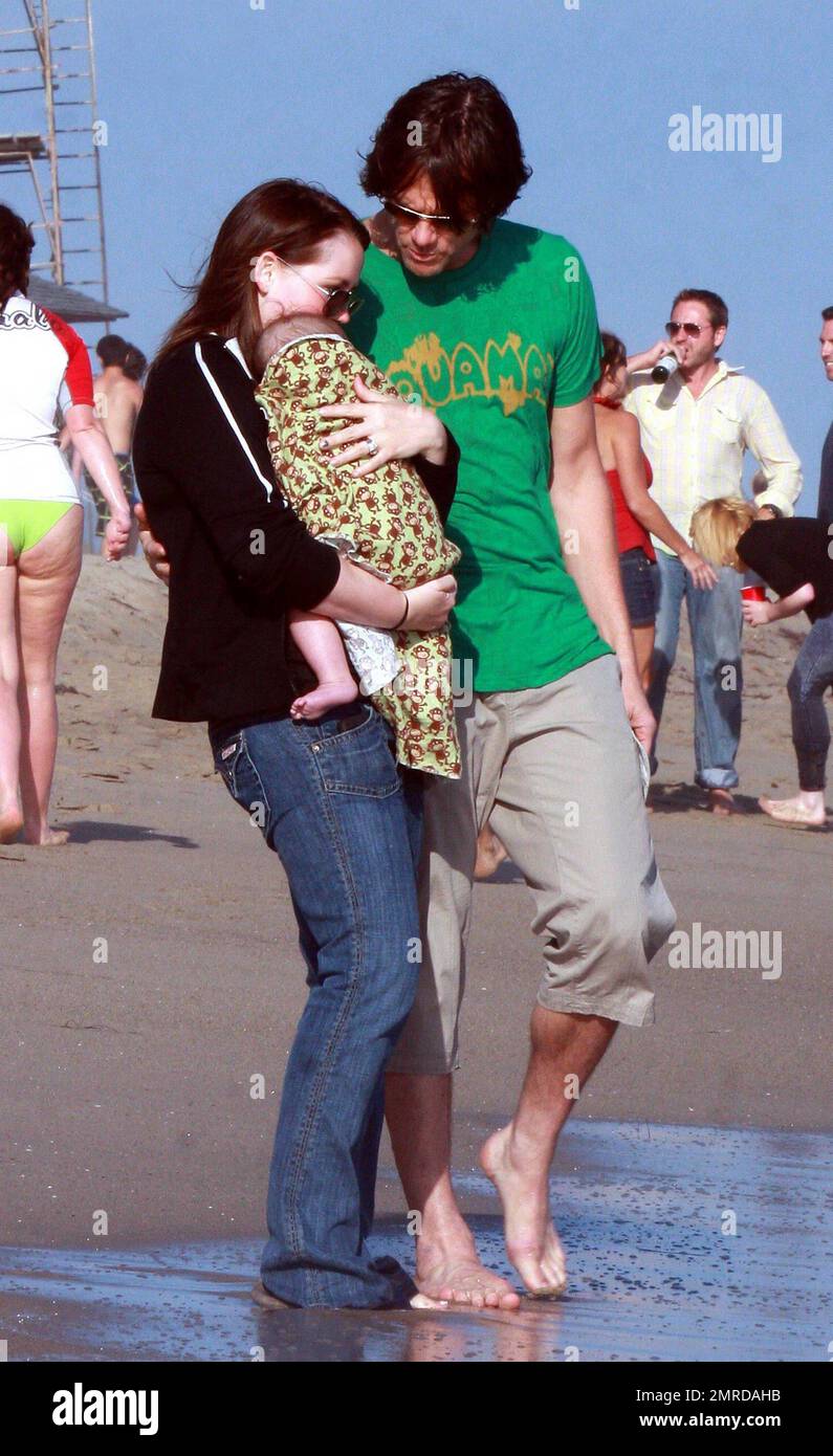 Jim Carrey celebrates the Fourth of July by hosting a beach party at his home. Carrey's daughter Jane brought his new grandson Riley Santana, who Jim showed off to guests that included Lisa Kudrow among other celebs. Malibu, CA. 7/4/10.   . Stock Photo