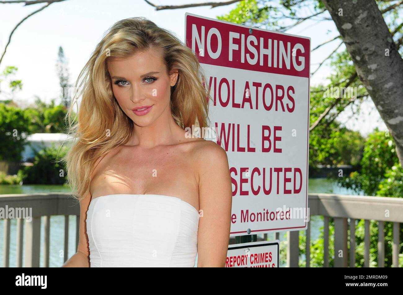 Joanna Krupa unveils her "Be an Angel for Animals" ad campaign for PETA ...