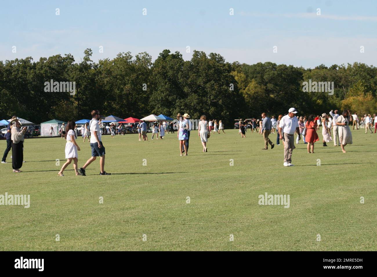 Divot stomp at the Glennon Gallop 2022 Stock Photo - Alamy