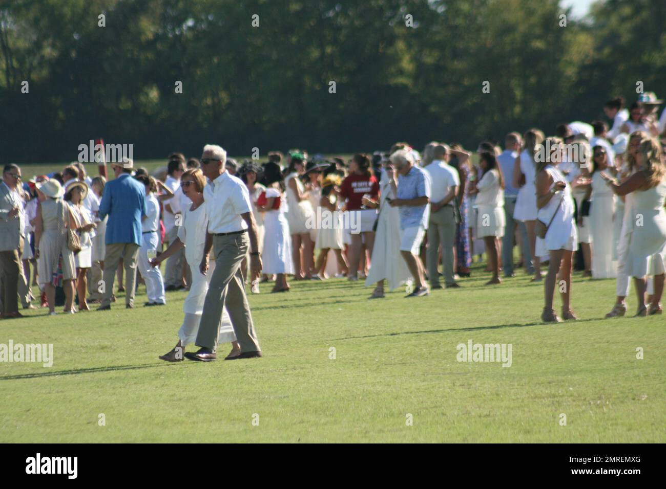 Divot stomp at the Glennon Gallop 2022 Stock Photo - Alamy