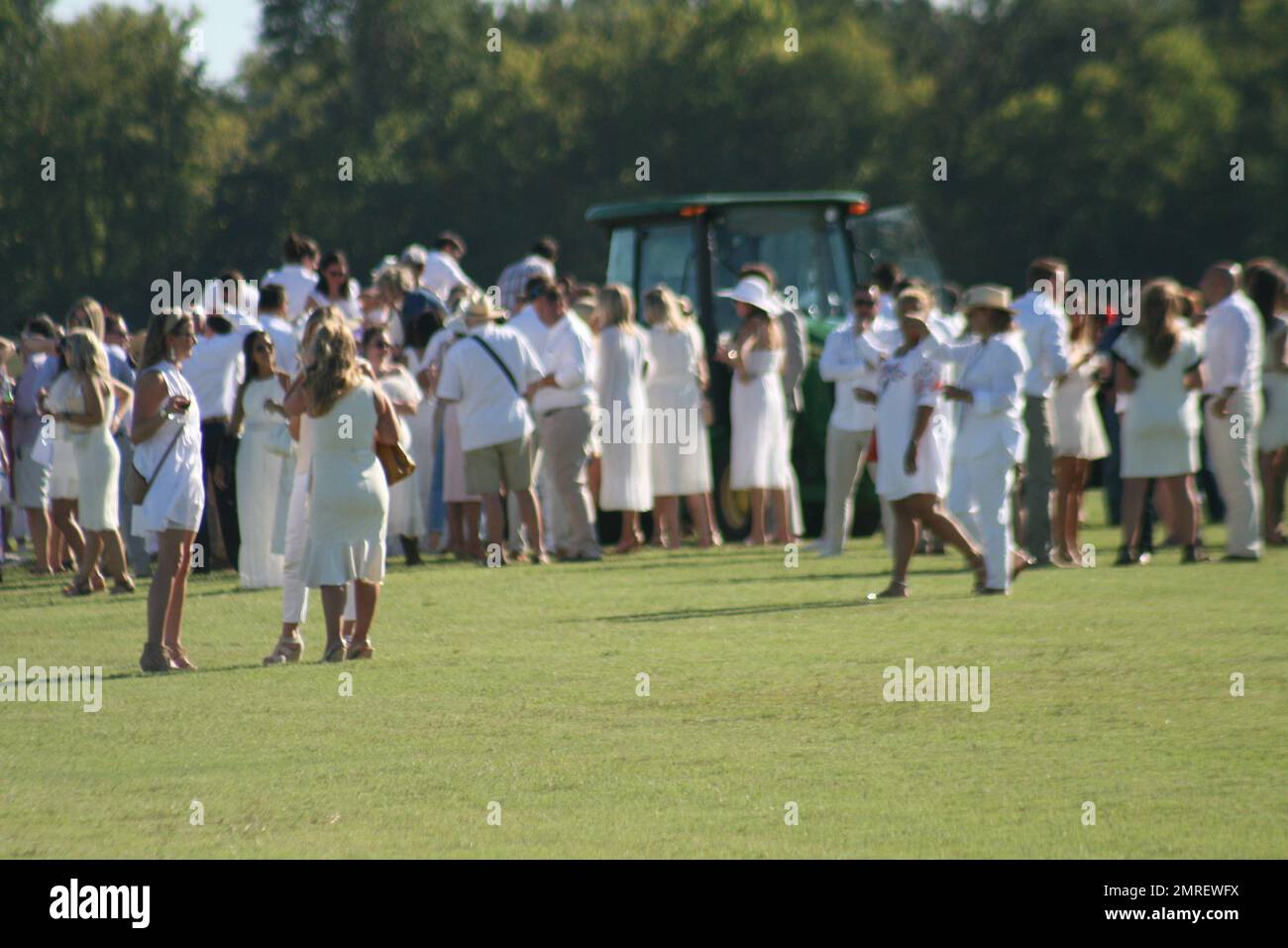 Divot stomp at the Glennon Gallop 2022 Stock Photo - Alamy