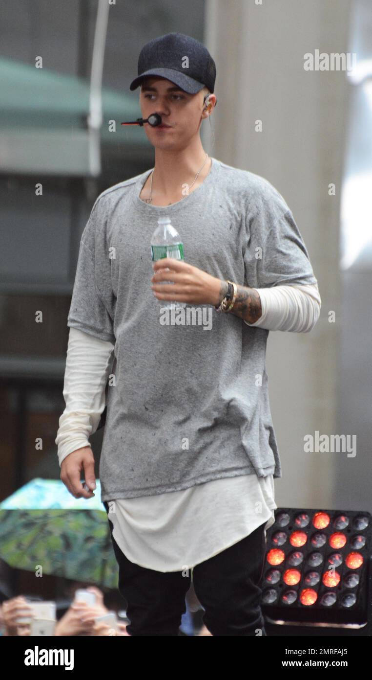 Justin Bieber performs on a rainy morning at The Today Show with