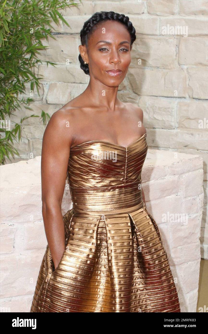 jada pinkett smith gold dress Wardrobe Breakdown: Jada Pinkett Smith On Jimmy Kimmel Live - Talking With Tami