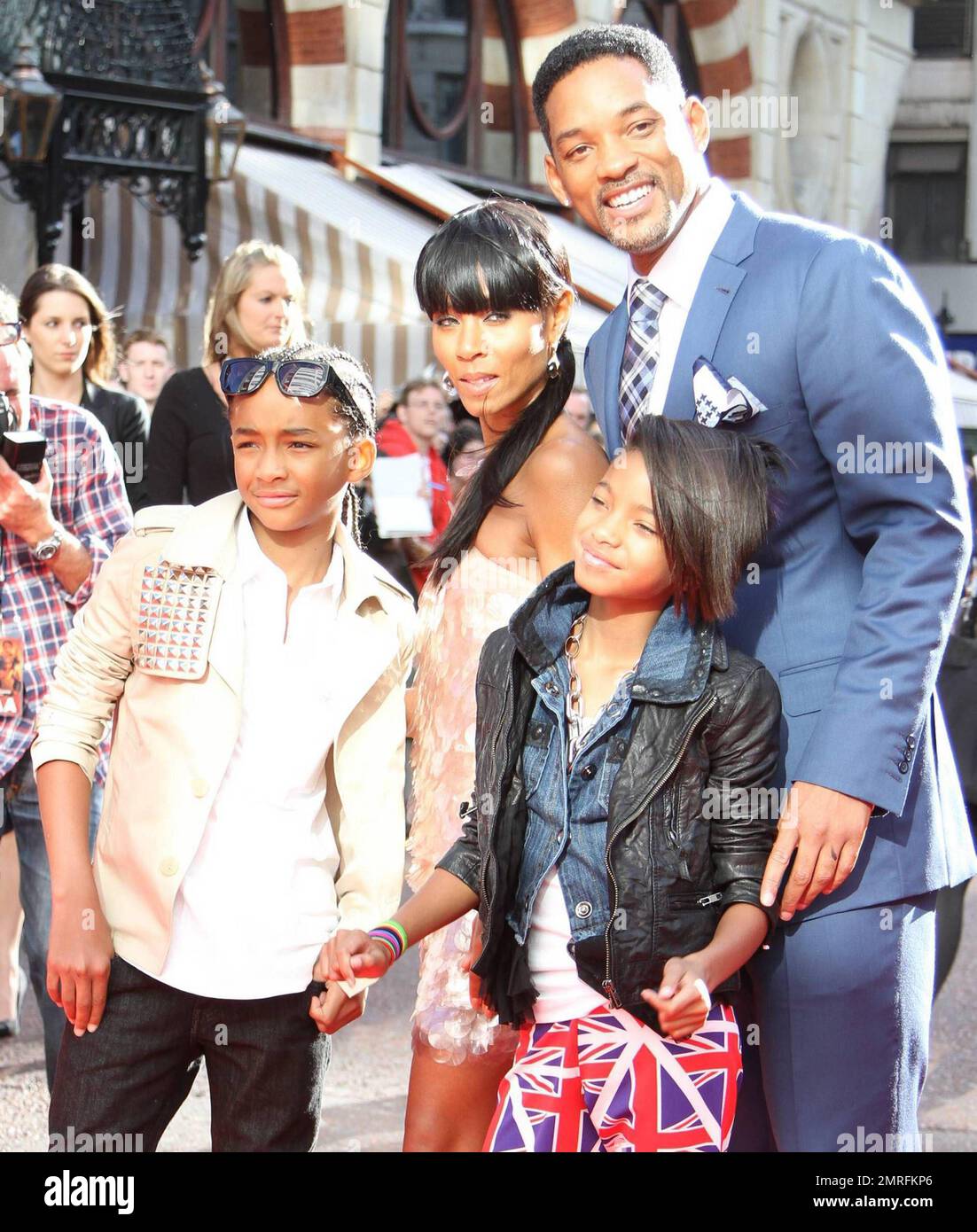 Jaden Smith, Jada Pinkett Smith, Will Smith and Willow Smith arrive for the  UK premiere of \, image size:1102x1390