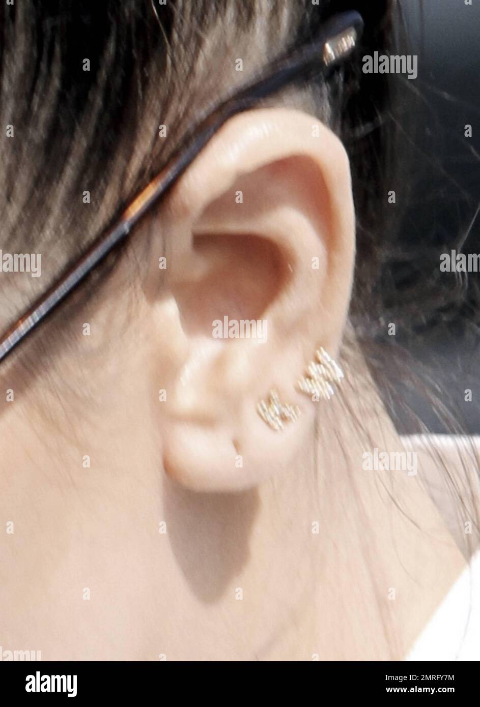 K w earrings hi res stock photography and images Alamy