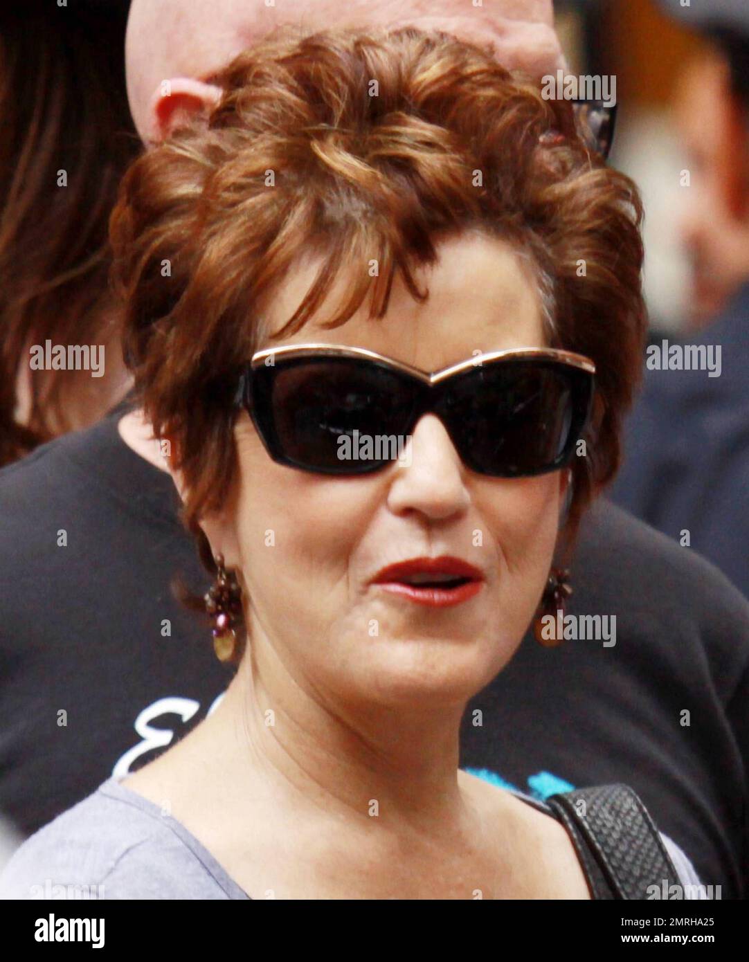 Parents of pop star Katy Perry, Keith and Mary Perry, happily hang ...