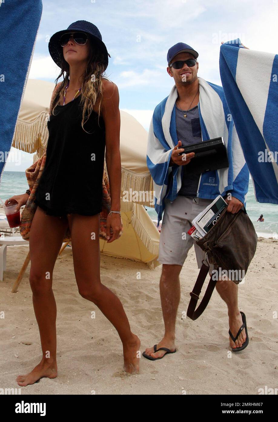 Twilight Star Kellan Lutz Spends A Romantic Day On The Beach With Girlfriend Sharni Vinson 