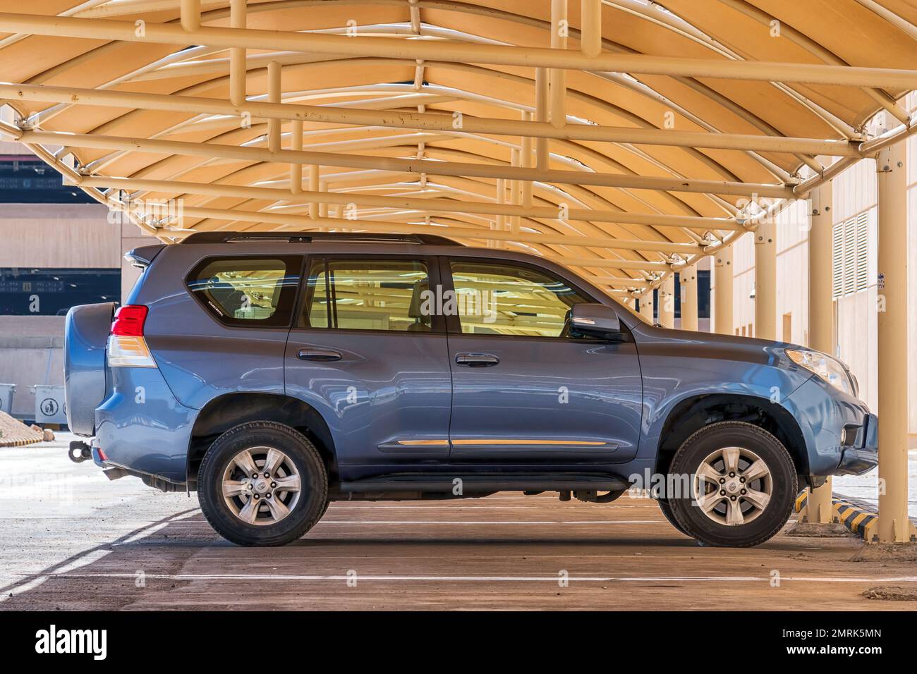 Toyota Land Cruiser Prado Stock Photo - Alamy