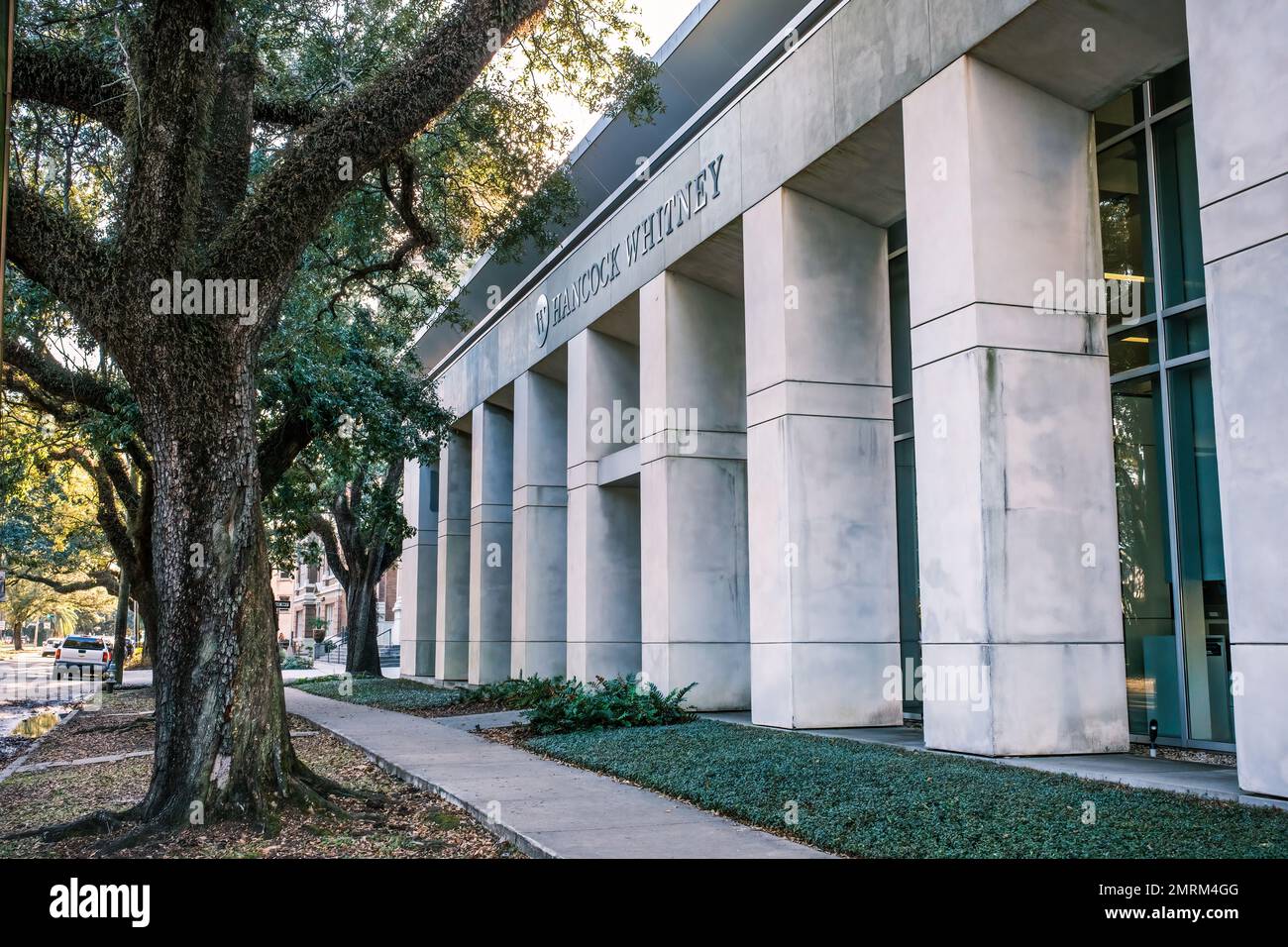 NEW ORLEANS, LA, USA JANUARY 27, 2023 Angled view of the front on the Hancock Whitney Bank