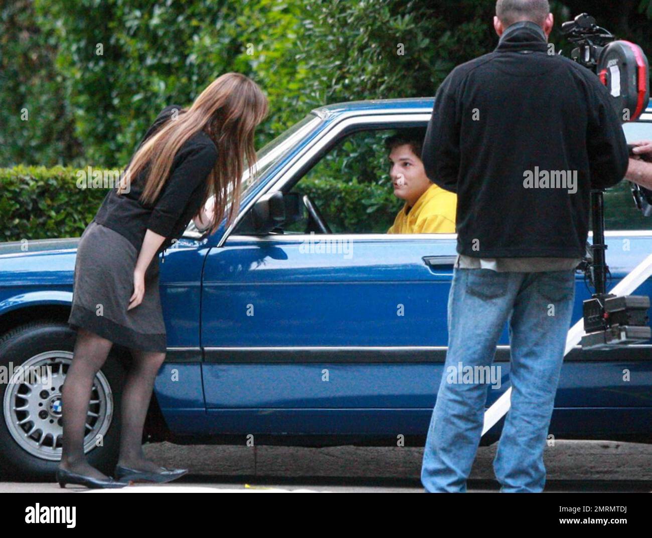 EXCLUSIVE!! Natalie Portman and Ashton Kutcher film a scene for their