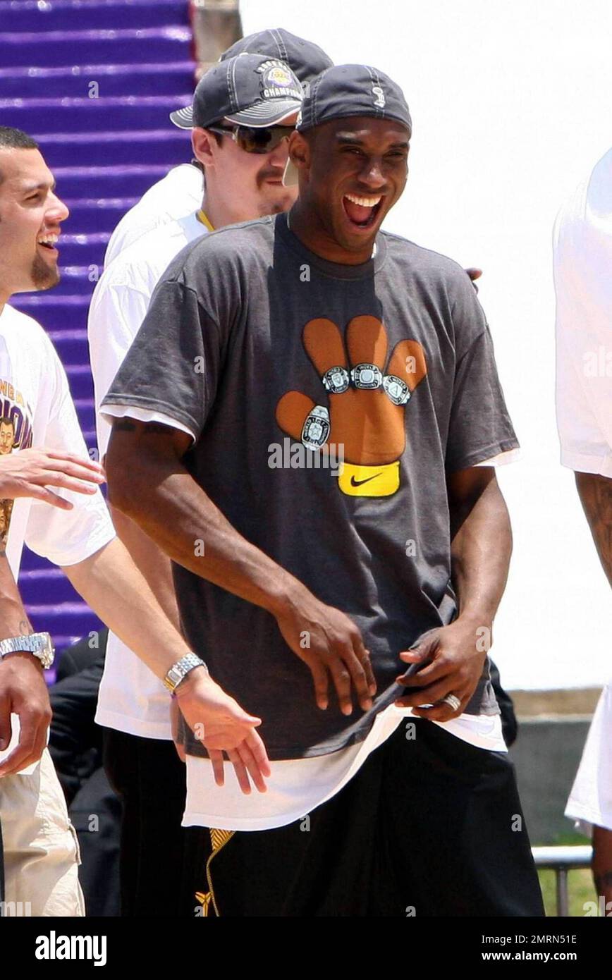 Victory parade for 2009 NBA Champion Los Angeles Lakers, June 16, 2009  Stock Photo - Alamy