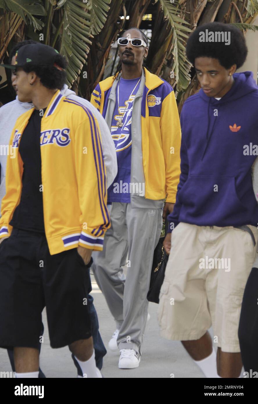 Snoop Dogg arrives at the Staples Center to watch Los Angeles Lakers vs the  Chicago Bulls basketball game. Finally back from the lockout that nearly  shut down the entire NBA season, the Bulls pulled out an 88-87 victory in  their 2011-2012 opener game