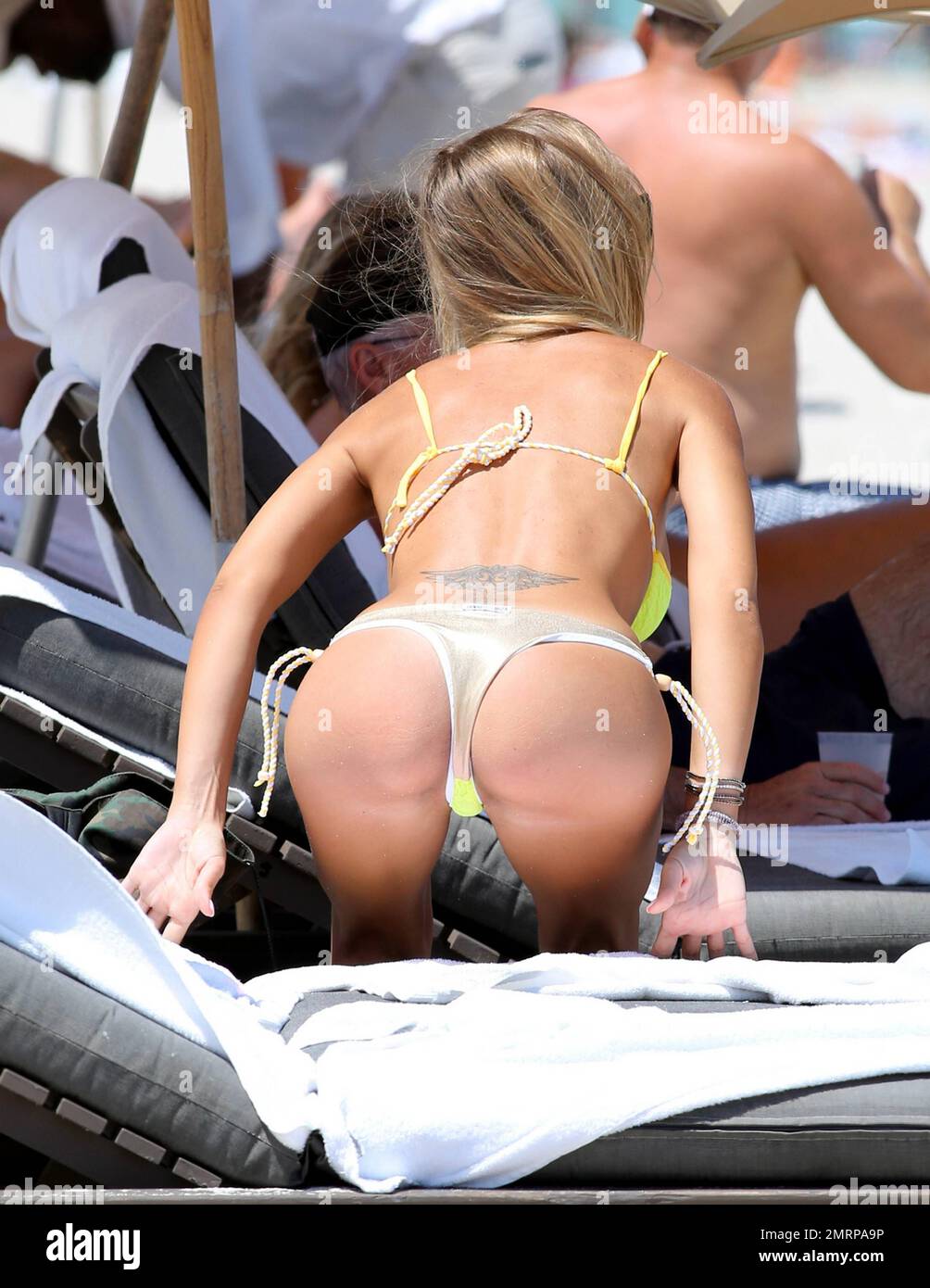 Miami and bikinis hi-res stock photography and images - Alamy