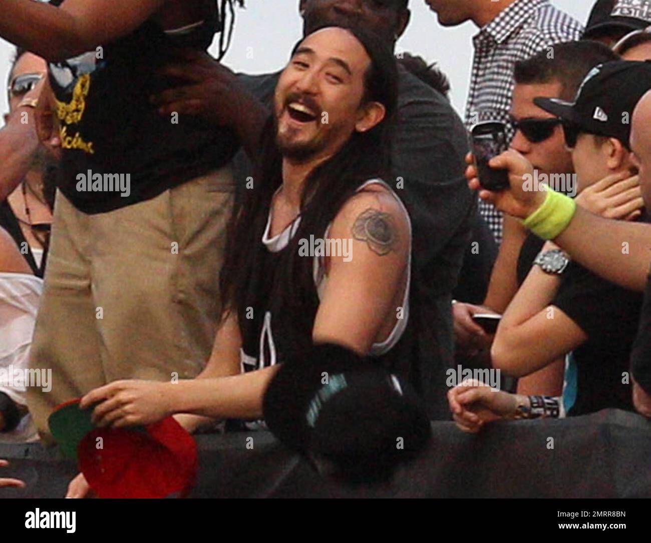 Dj steve akoi hi-res stock photography and images - Alamy