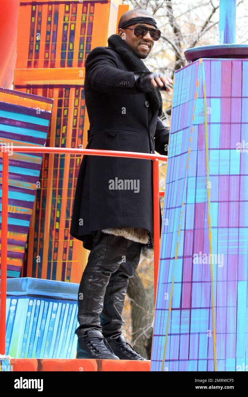 Giant coat shop fashion