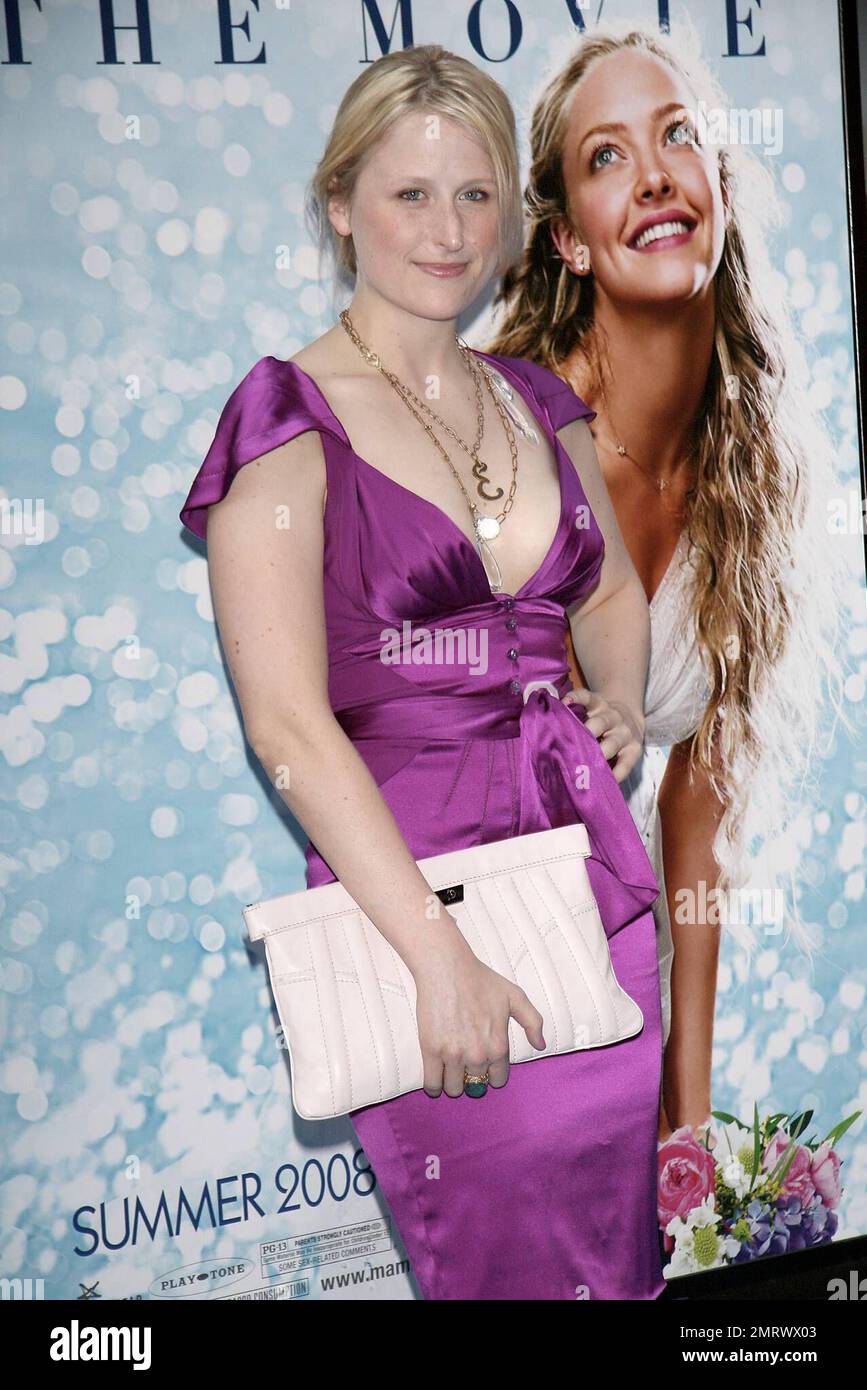 Mimi Gummer at the premiere of Mamma Mia! at The Ziegfield Theater in New  York, NY. 71608 Stock Photo - Alamy