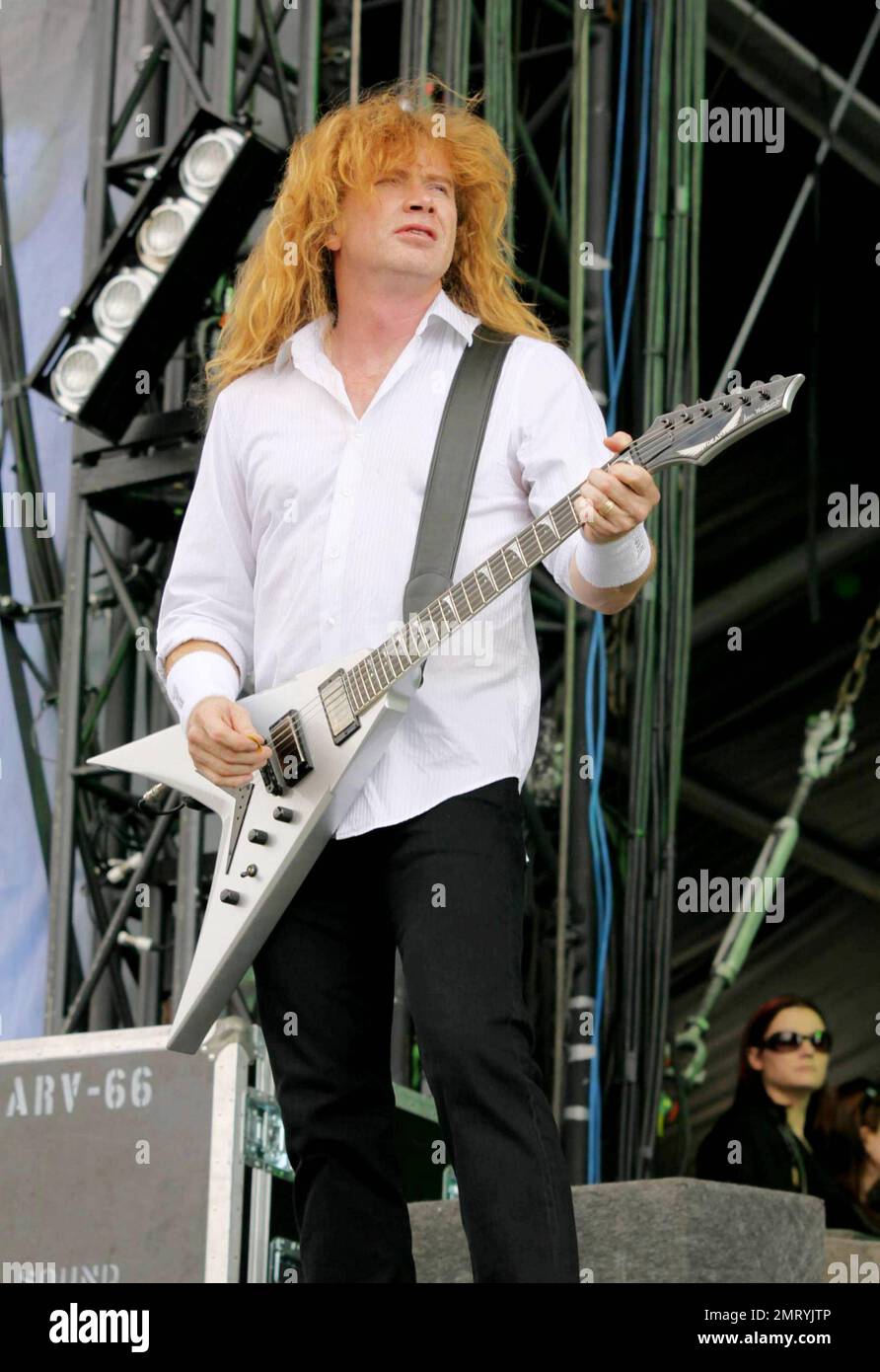 Dave Mustaine of the American heavy metal band Megadeth performs live  during the 2010 Download Festival held at Donington Park in Derby. Megadeth,  who formed in 1983 after guitarist and vocalist Dave, image size:892x1390