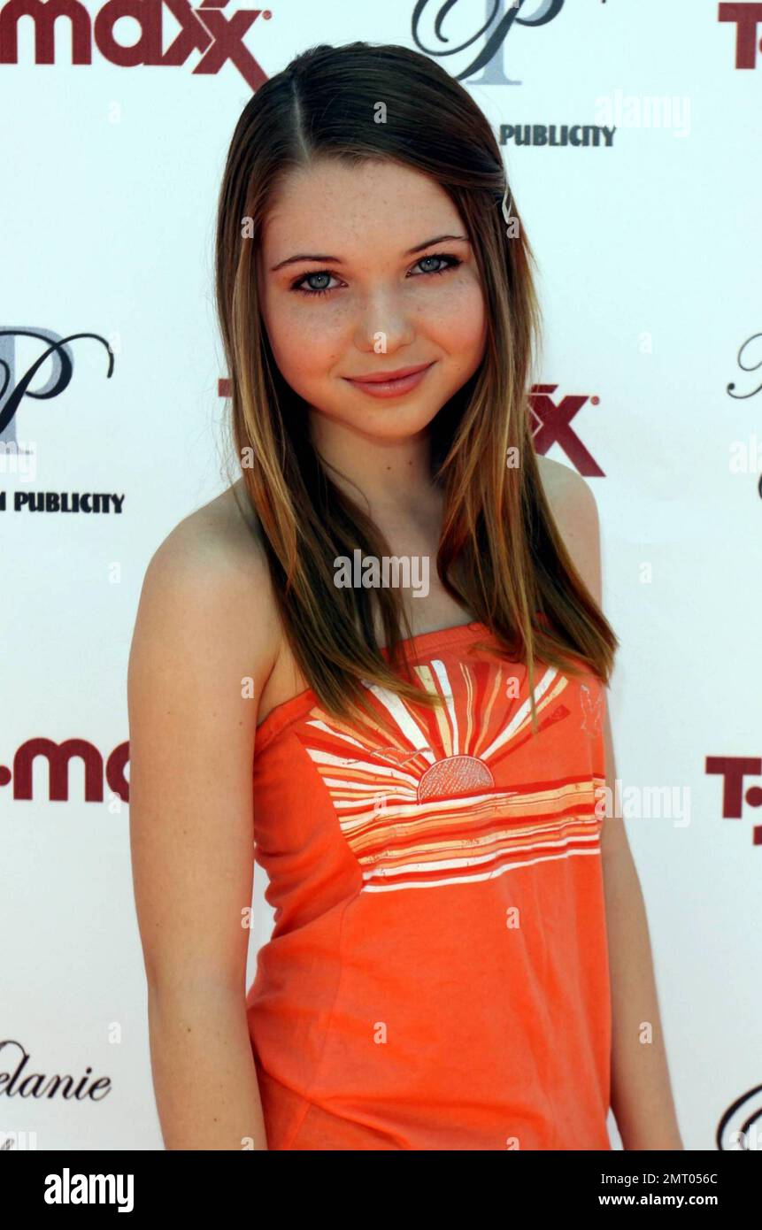Actress Sammi Hanratty attending Melanie SegalÕs Celebrity Retreat