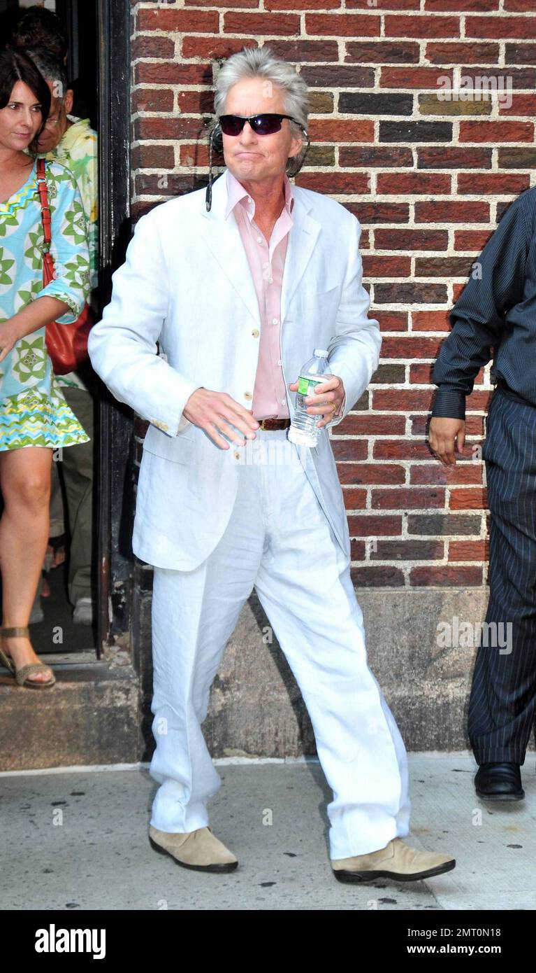 Pink shirt white blazer store