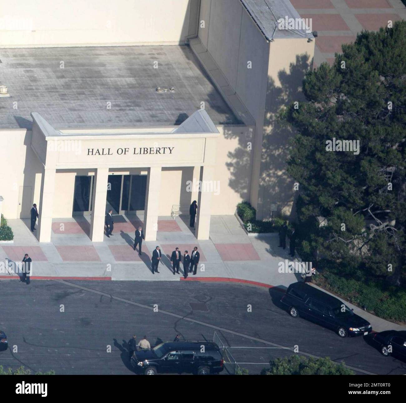 Aerial views of Forest Lawn Cemetery  where Michael Jackson's private funeral was held. Guests arrived for the service and the casket was loaded into a hearse before the motorcade started it's journey to the Staples Center memorial.  Los Angeles, CA 7/7/09     . Stock Photo