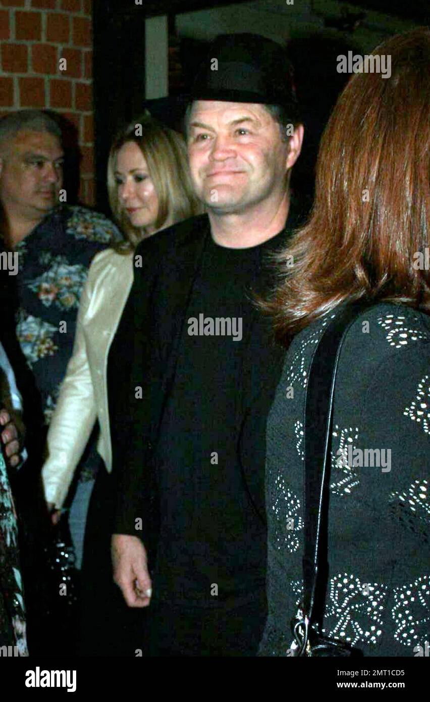 Dolenz mickey hi-res stock photography and images - Page 3 - Alamy, image size:852x1390