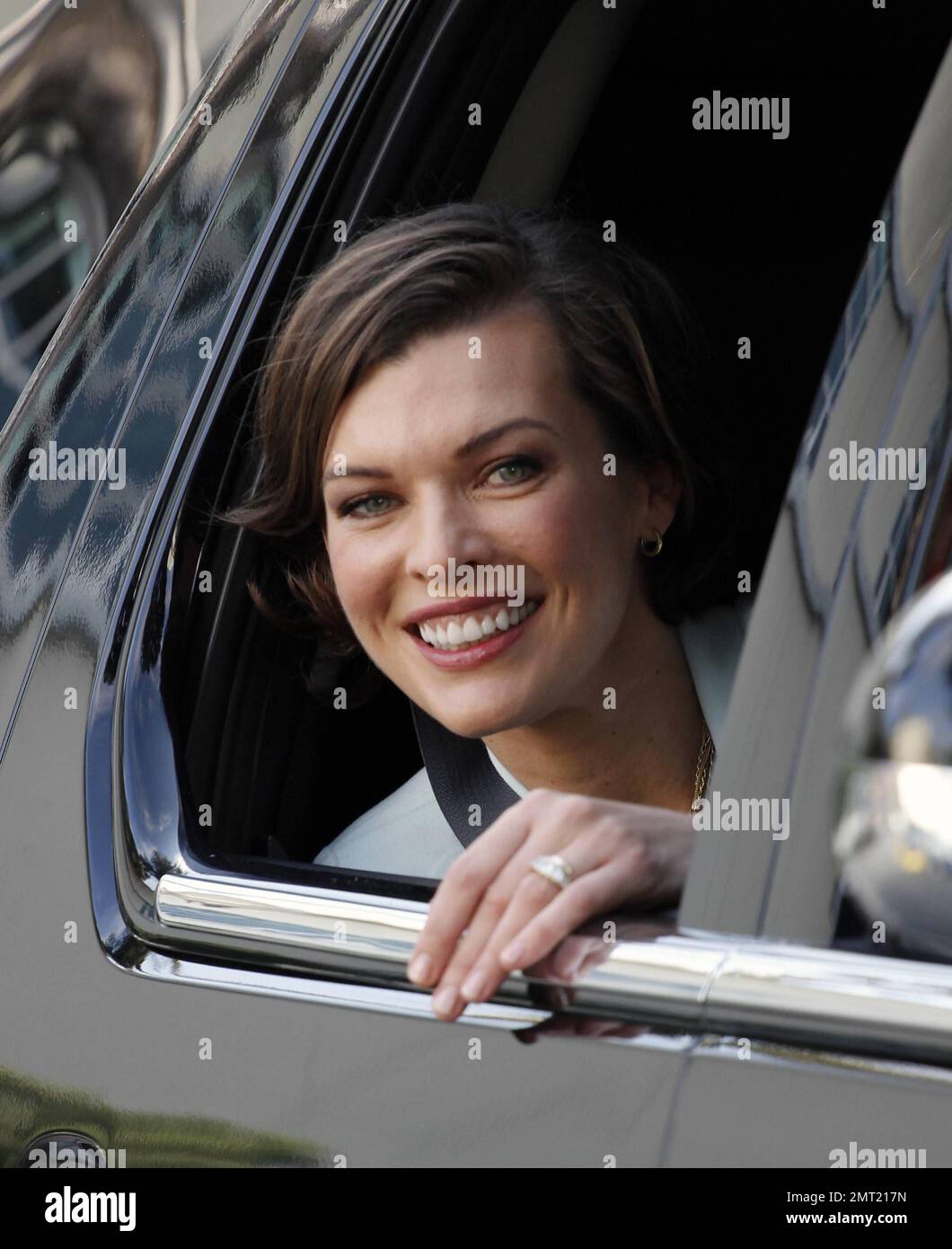 EXCLUSIVE!! Milla Jovovich arrives at the &ldquo;Chelsea Handler&rdquo; studios. As
