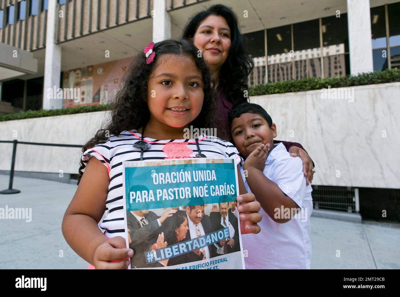Noviembre 30 | Dios es tu ayuda - Iglesia Casa Sobre la Roca, image size:1300x967
