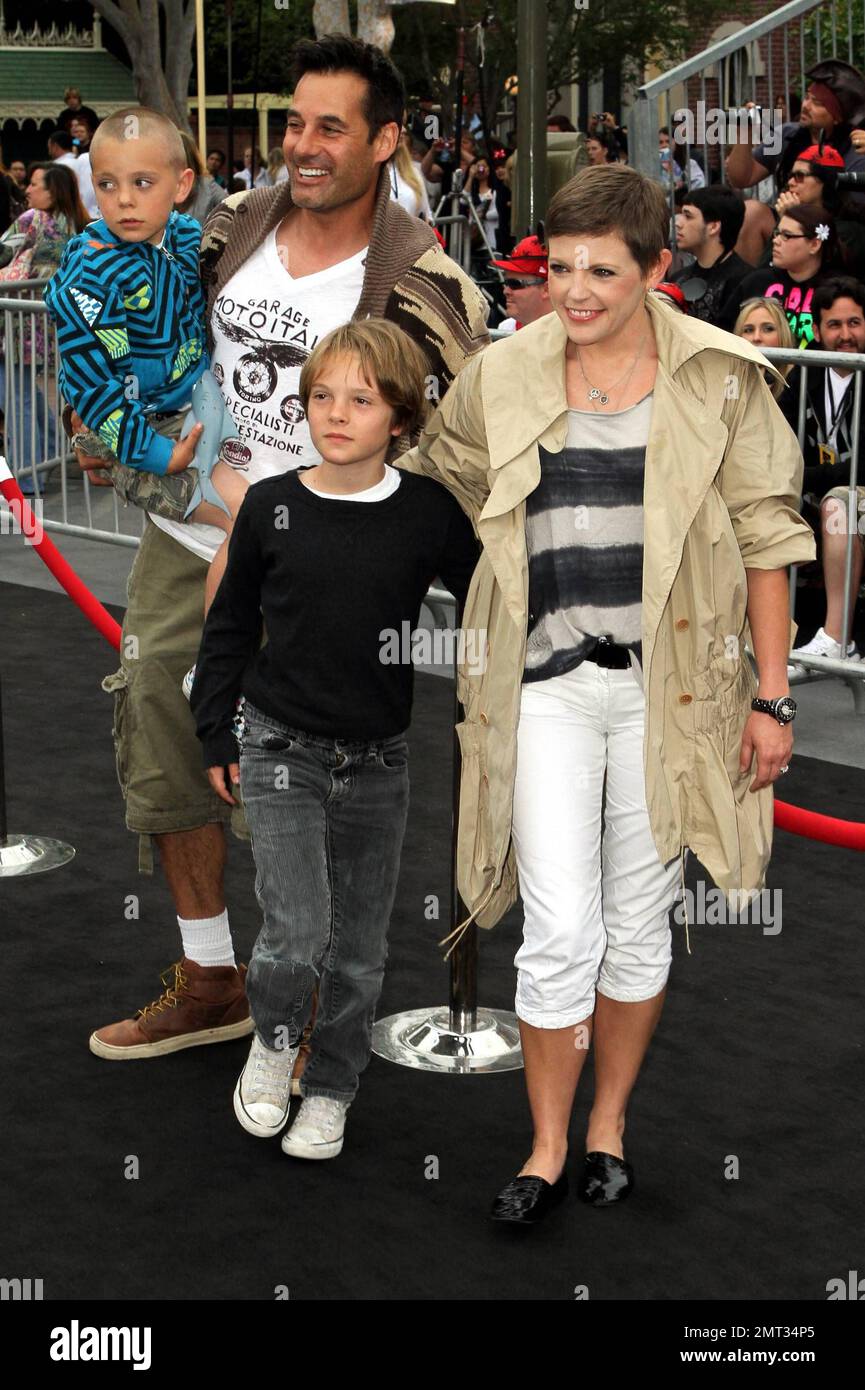 Natalie Maines, Adrian Pasdar and family at the premiere of Pirates of the Caribbean: On Stranger Tides at Disneyland. Los Angeles, CA. 05/07/2011. Stock Photo