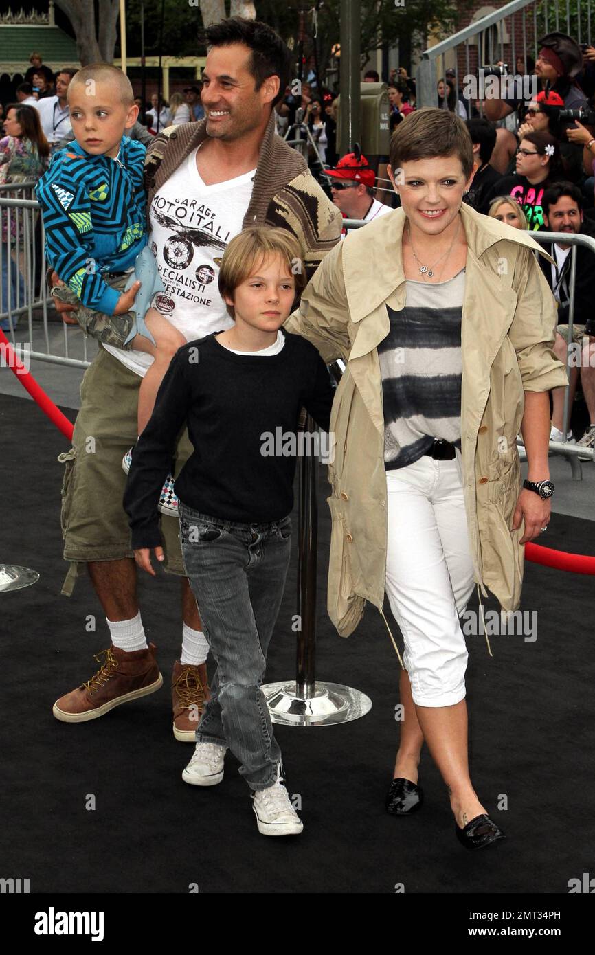 Natalie maines and adrian pasdar hi-res stock photography and images ...