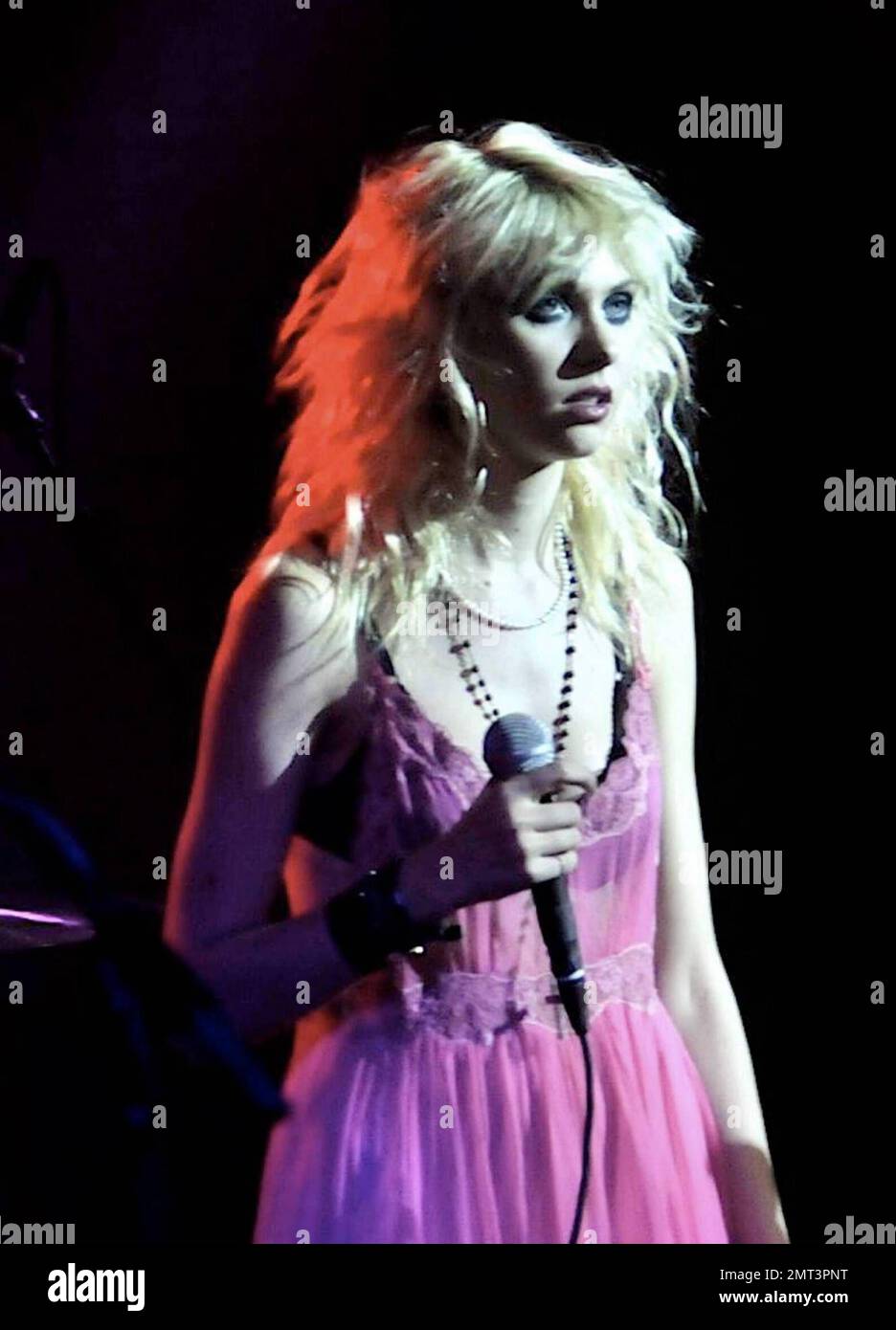 taylor momsen pink dress Gossip Girl" Taylor Momsen attends her birthday celebration, MySpace  Presents Taylor Momsen's 16th Birthday, at the Hiro Ballroom. During the  event, Taylor was presented with a cake and she performed with