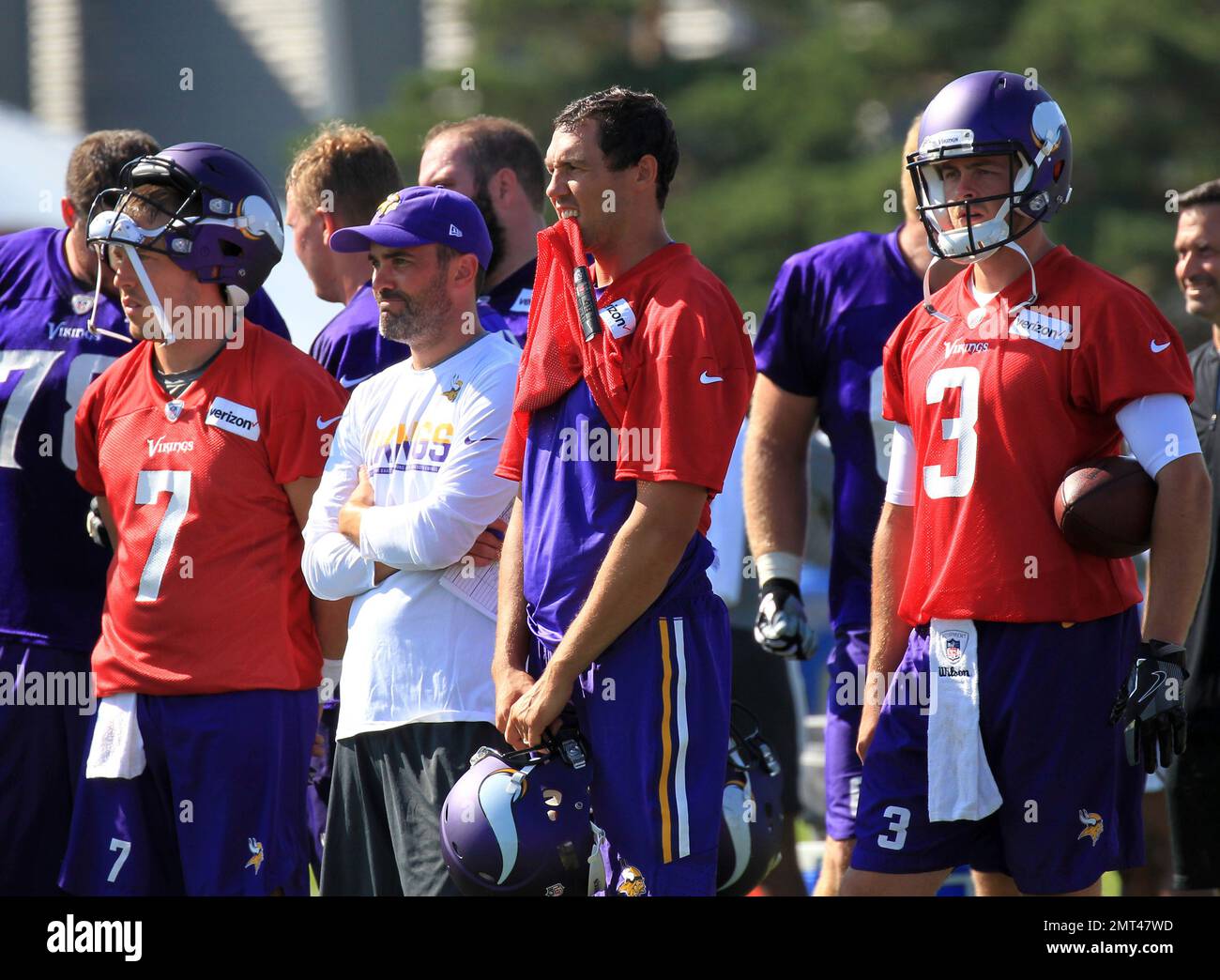 Minnesota Vikings quarterback Sam Bradford throws a pass during the second  half of an NFL football game against the Houston Texans Sunday, Oct. 9,  2016, in Minneapolis. (AP Photo/Andy Clayton-King)