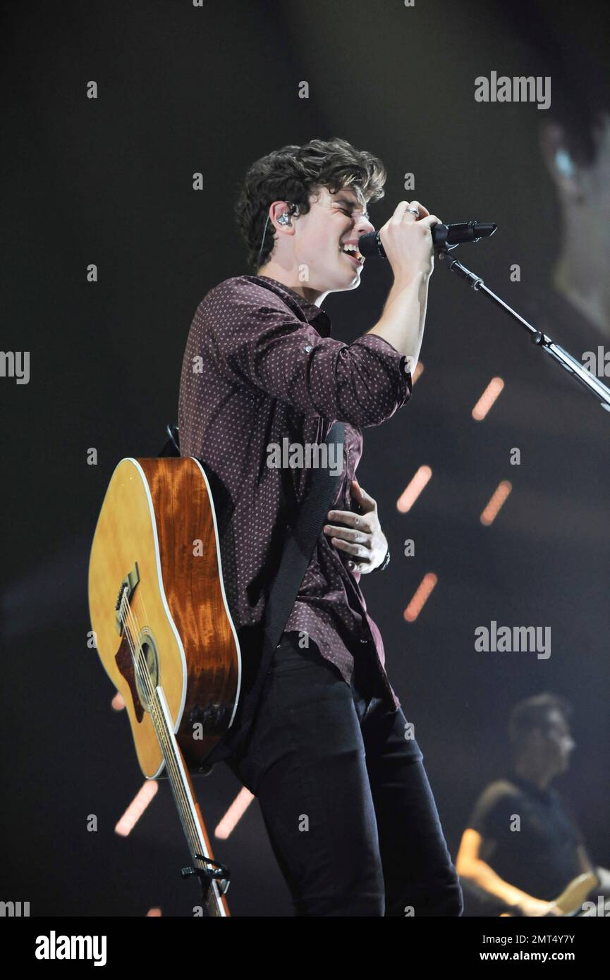 Shawn Mendes performs during the Illuminate World Tour at American