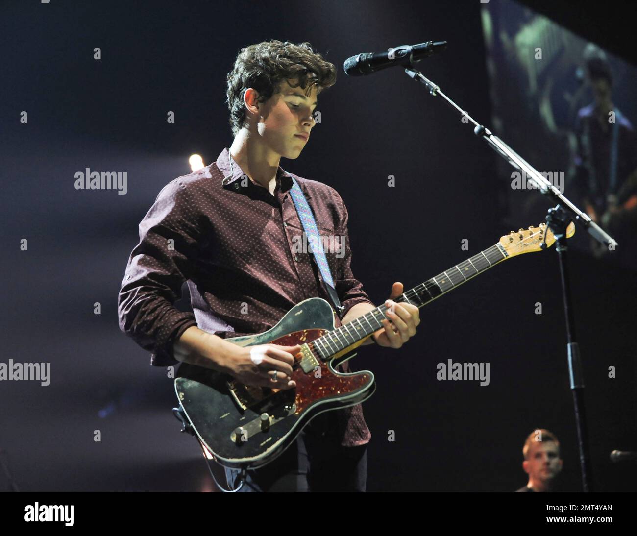 Shawn Mendes performs during the Illuminate World Tour at American