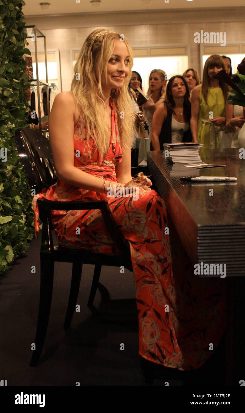 Nicole Richie showcases her clothing line Winter Kate along with
