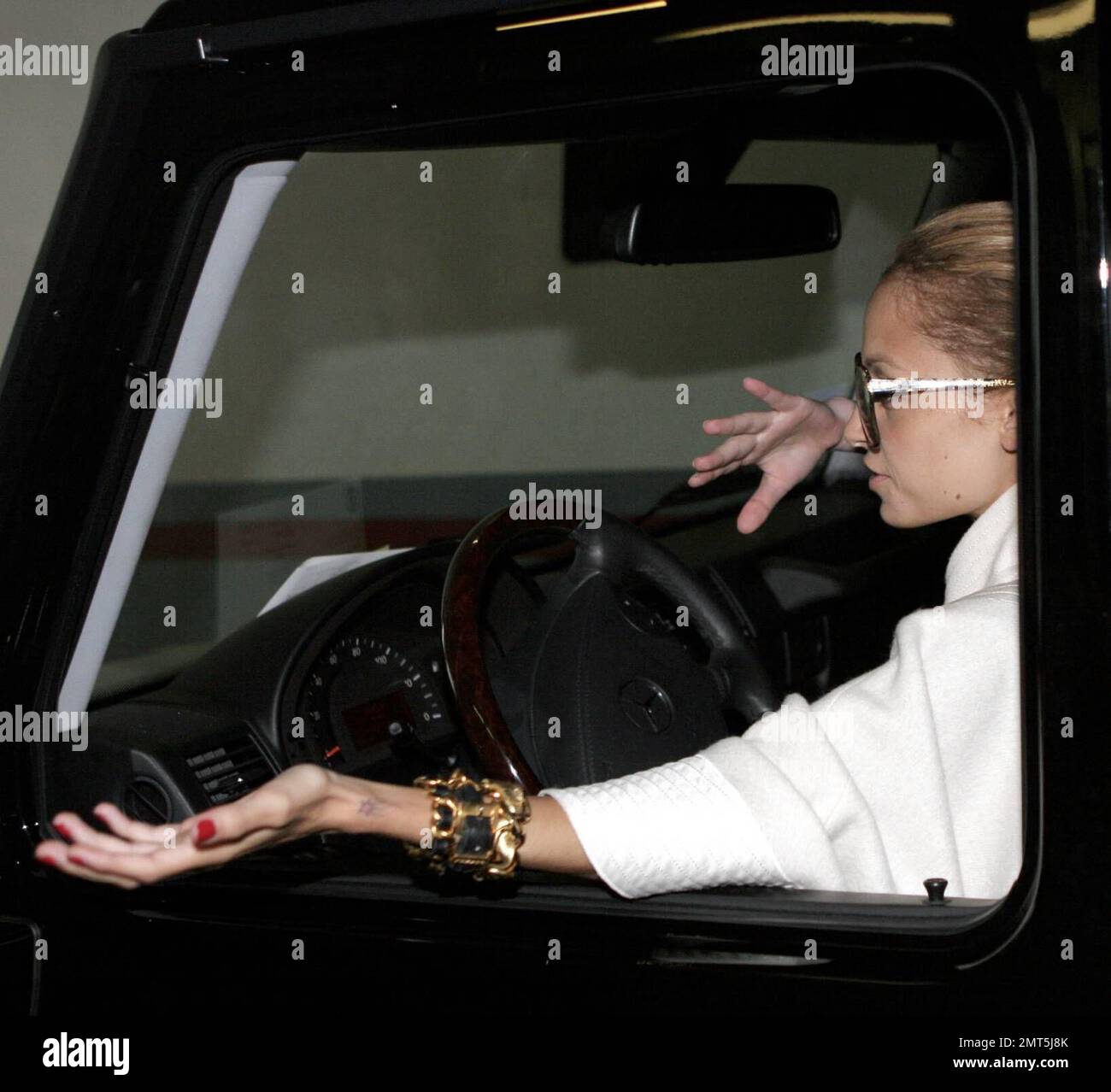 Nicole Richie spends a day on the town with a friend in Los Angeles, Ca