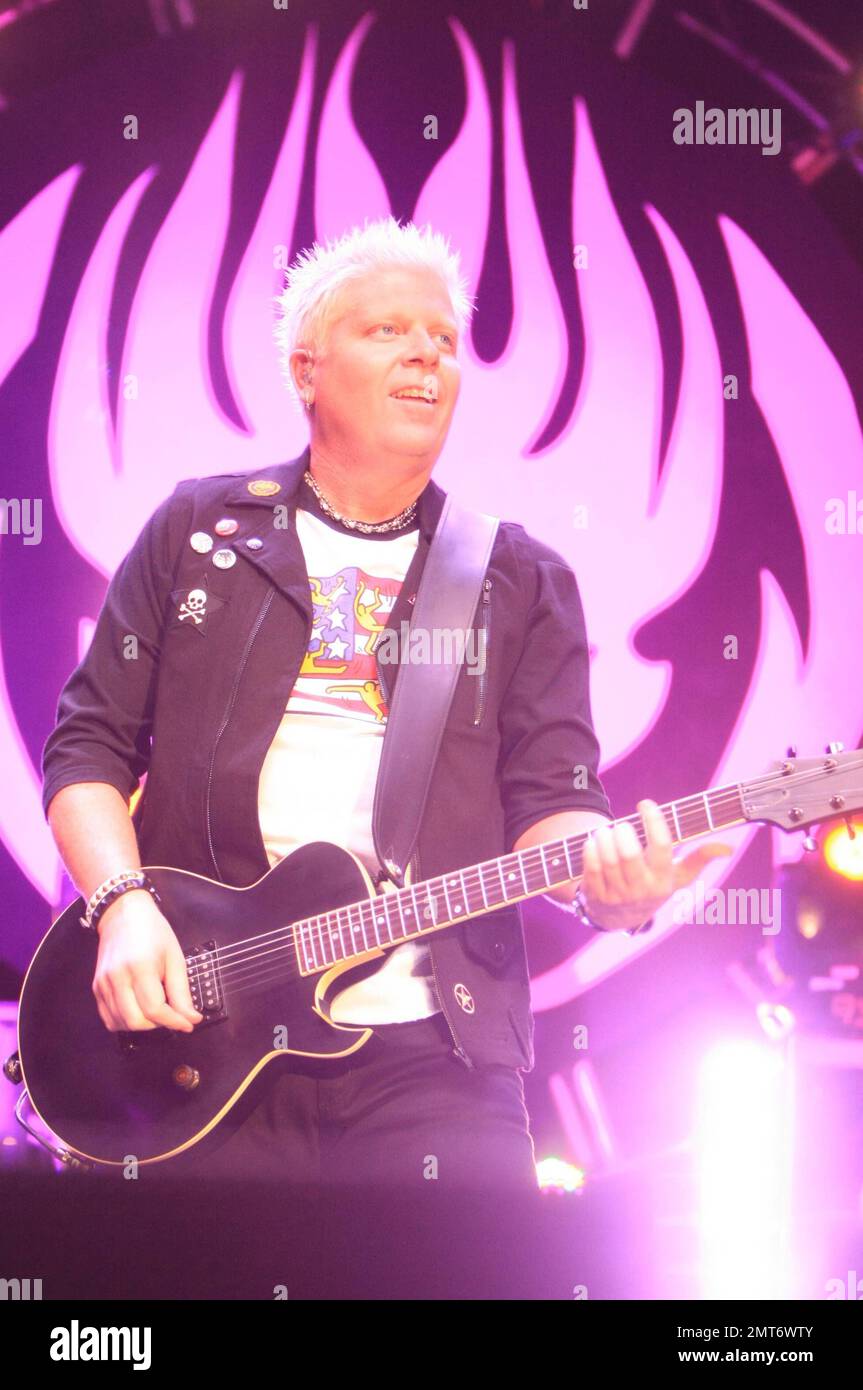 American Punk Rock Band The Offspring Perform Live At The 2012 Sunset american-punk-rock-band-the-offspring-perform-live-at-the-2012-sunset