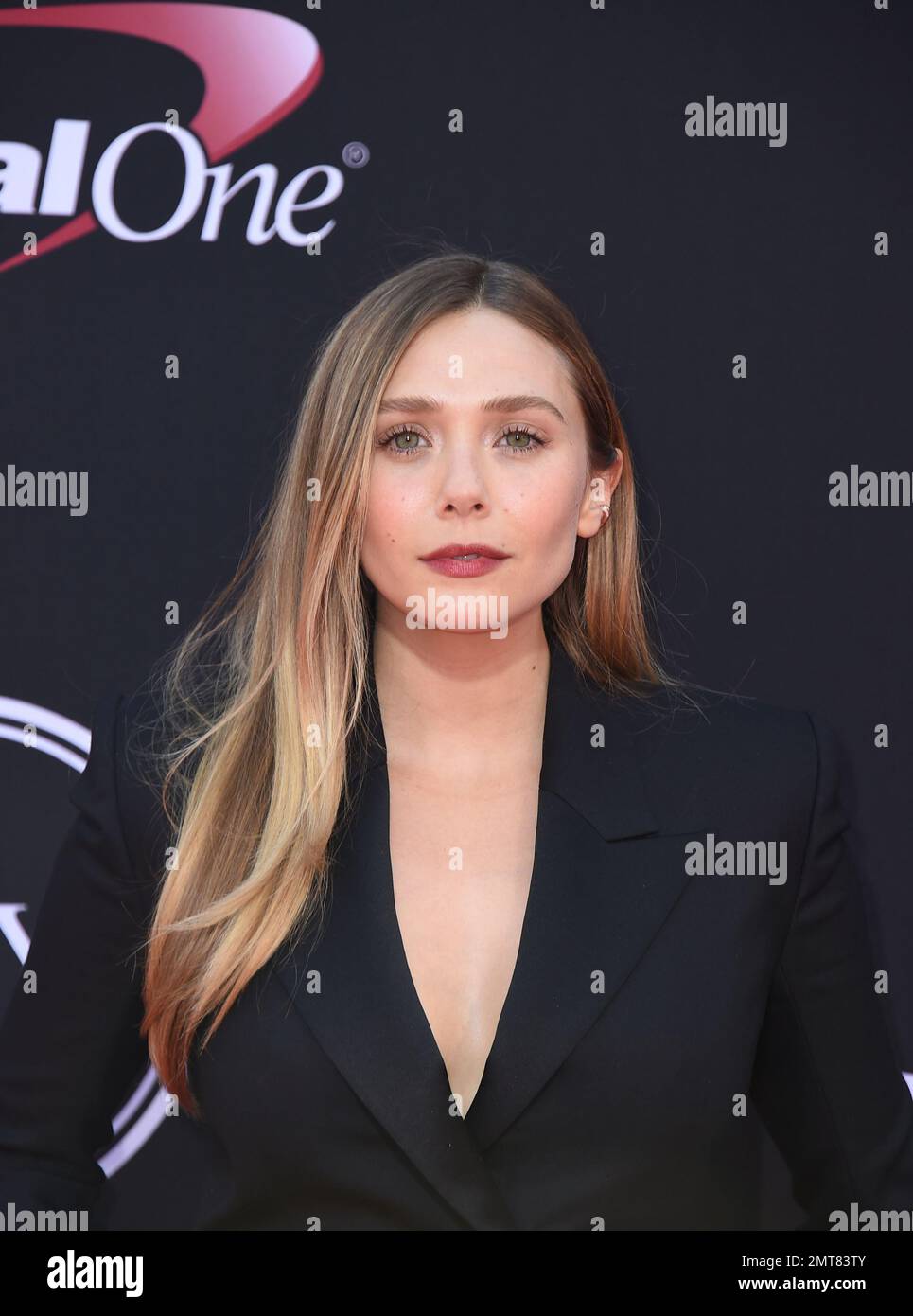 Elizabeth Olsen Arrives At The Espys At The Microsoft Theater On Wednesday July 12 2017 In