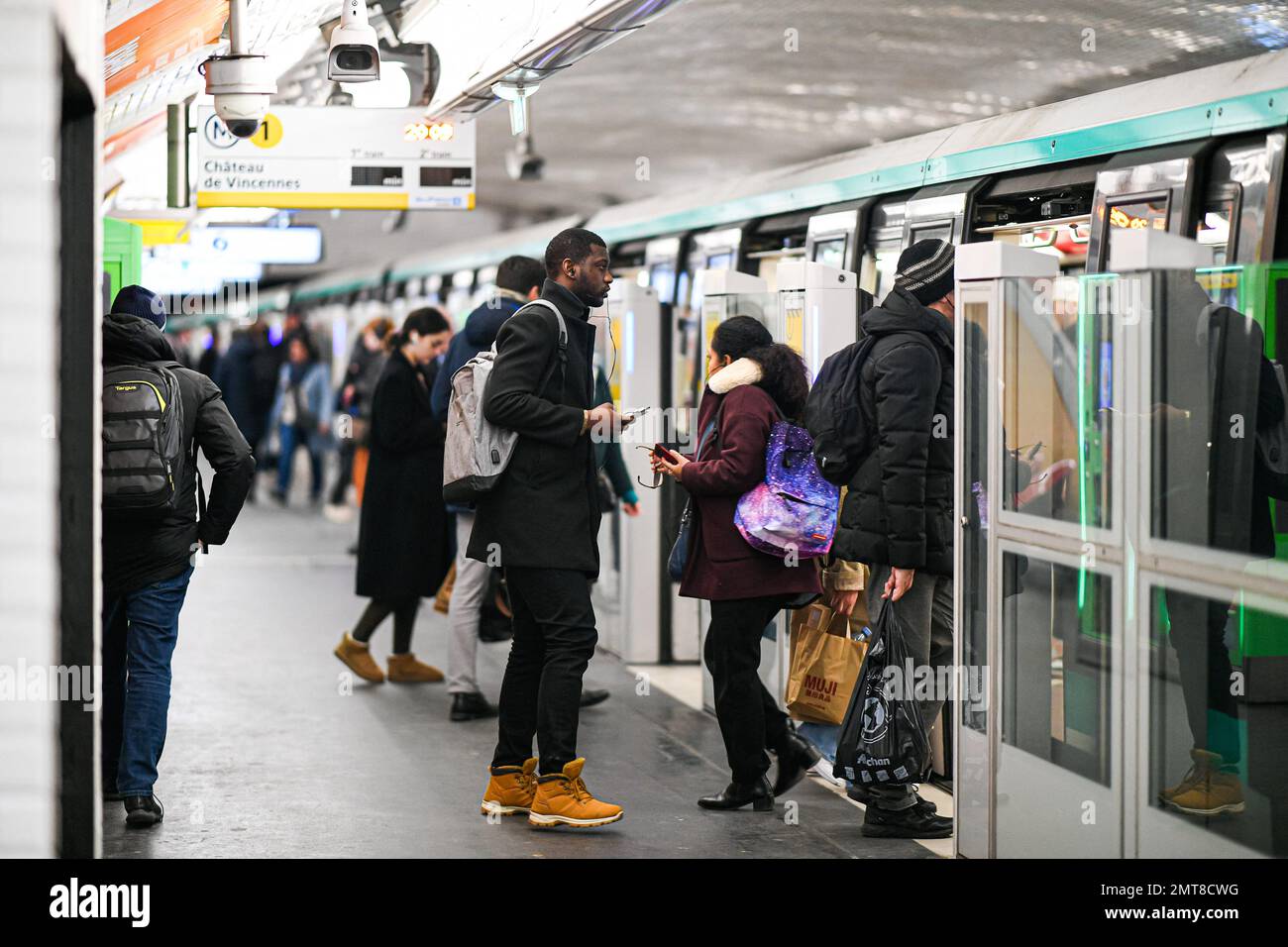 Illustration picture shows the platform of a Parisian subway station (RATP metro or metropolitain), with people (passengers) in Paris, France on January 31, 2023. Trade unions have called for a strike and further demonstrations to protest against the pension reform bill. Photo by Victor Joly/ABACAPRESS.COM Stock Photo