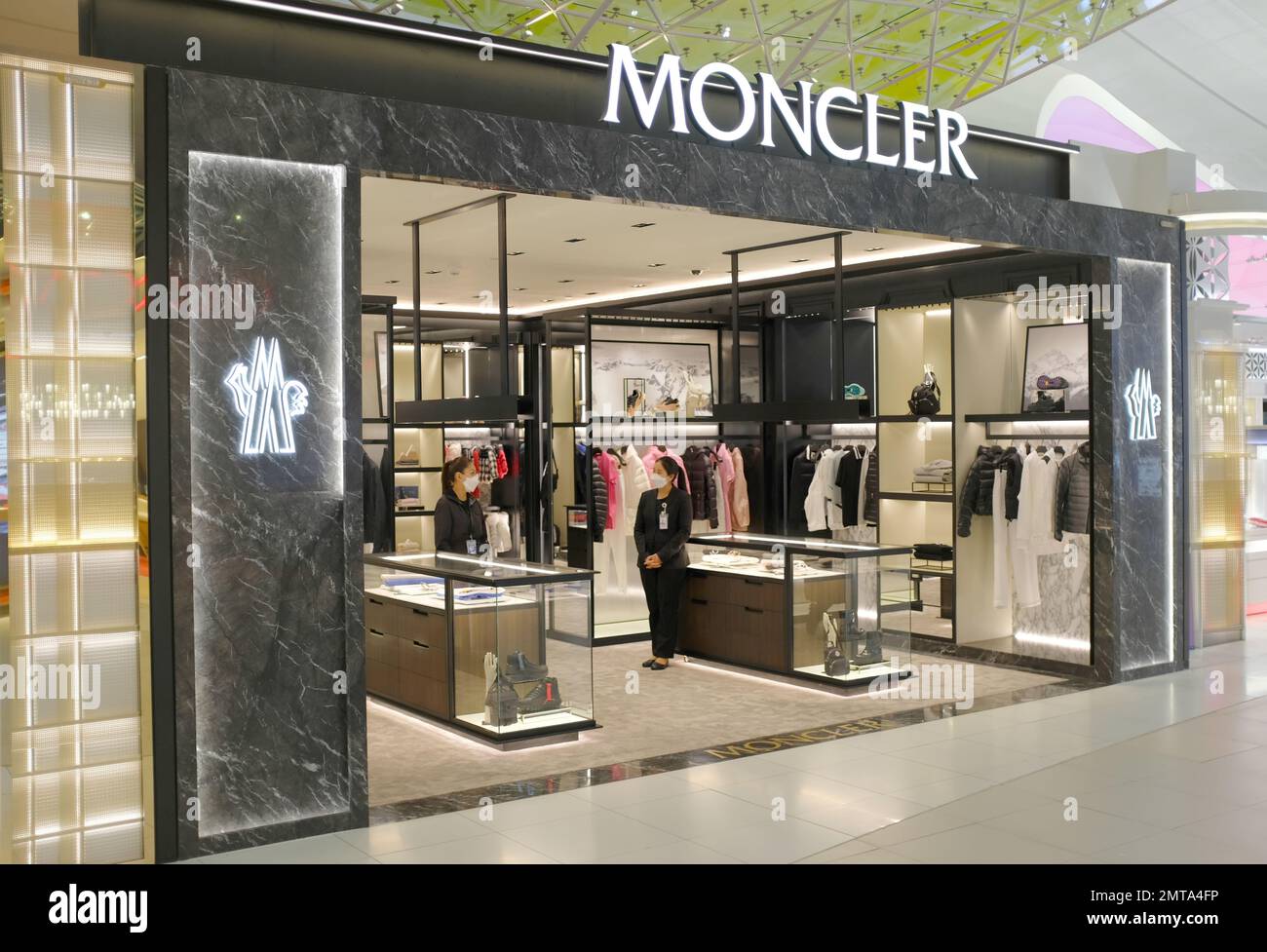 Moncler shop hi-res stock photography and images - Alamy