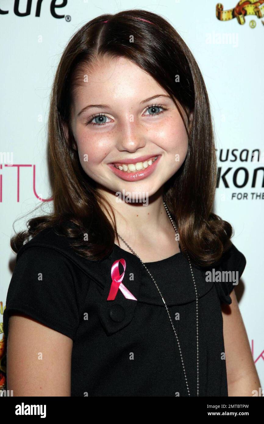 Sammi Hanratty's Instagram, Twitter & Facebook on IDCrawl