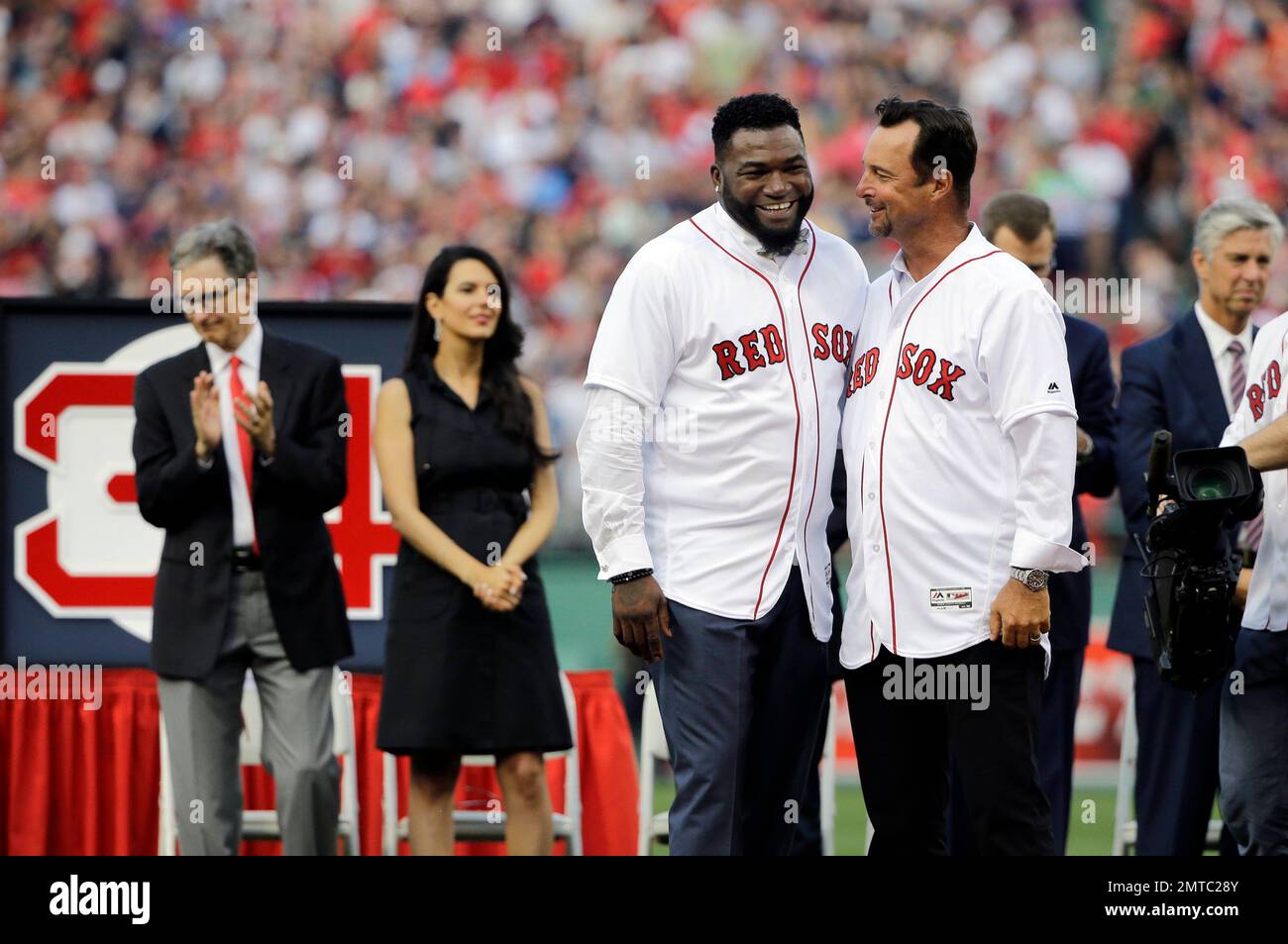 David Ortiz's No. 34 is retired - The Boston Globe