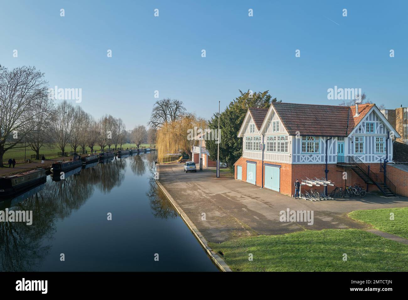 University of Cambridge, Pembroke college, boat club house at a bank of the river Cam, Cambridge, England, on a sunny winter day. Stock Photo