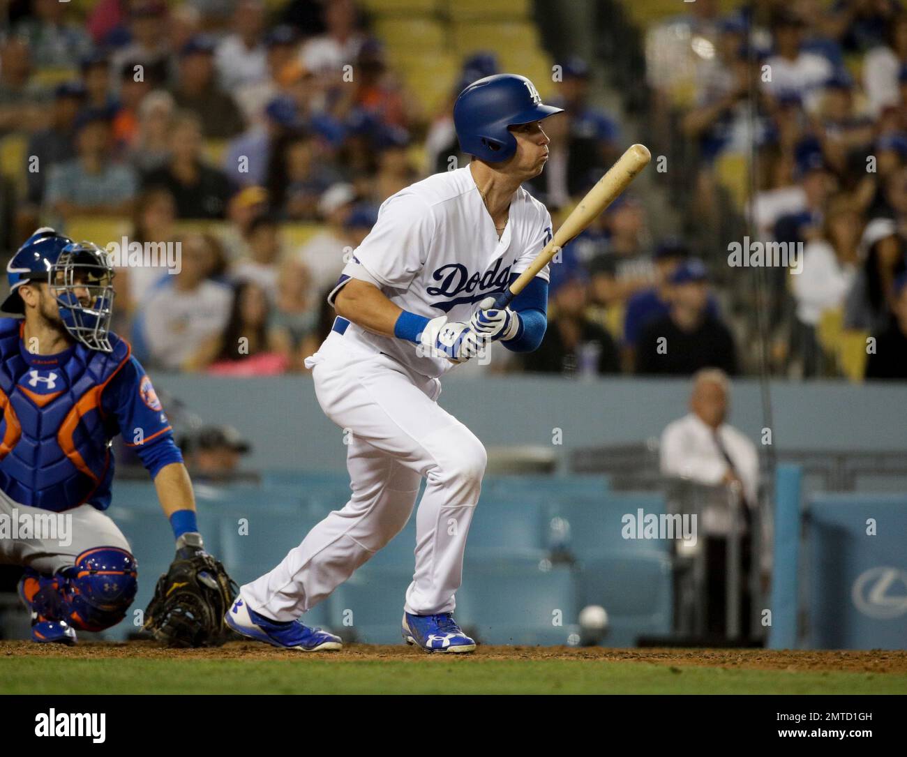 Los Angeles Dodgers' Cody Bellinger hit s single during the eighth