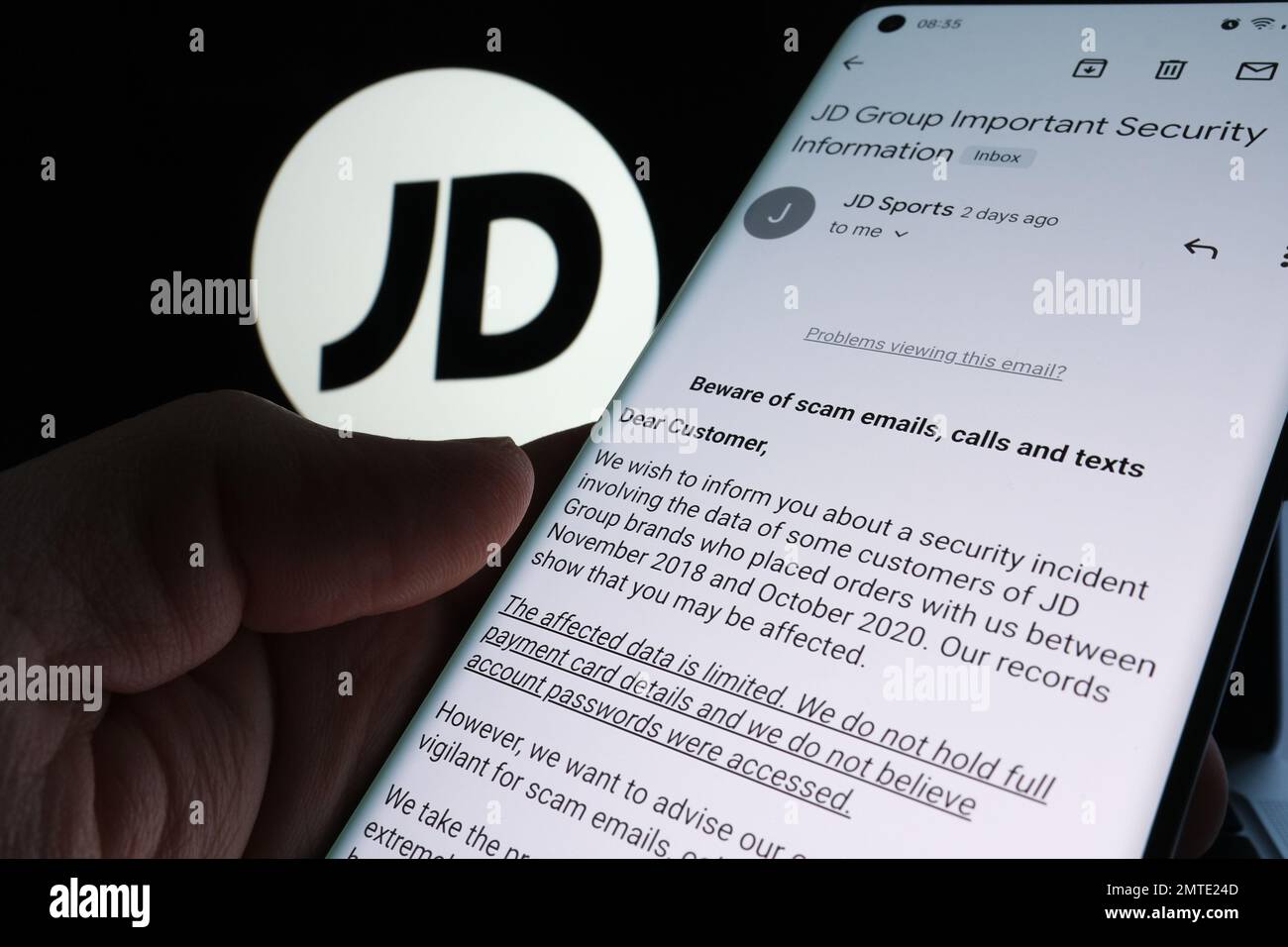 JD Sports email to the customer warning about company's data leak and