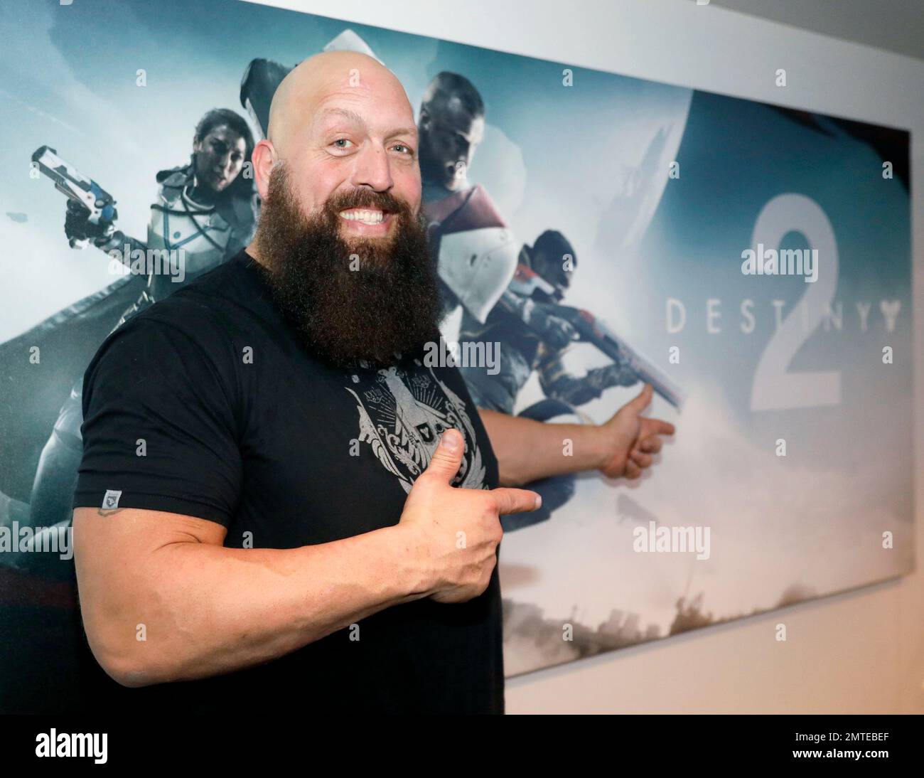 Paul Wight, \, image size:1300x1094