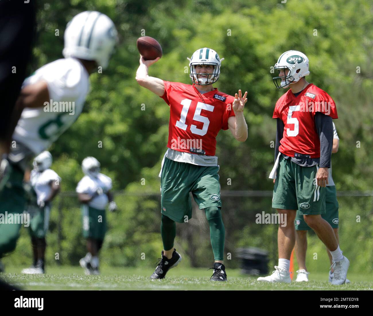 New York Jets quarterback Josh McCown (15) watches second quarter action  from the sidelines during the game against the Washington Redskins at FedEx  Field in Landover, Maryland on Thursday, August 16, 2018.